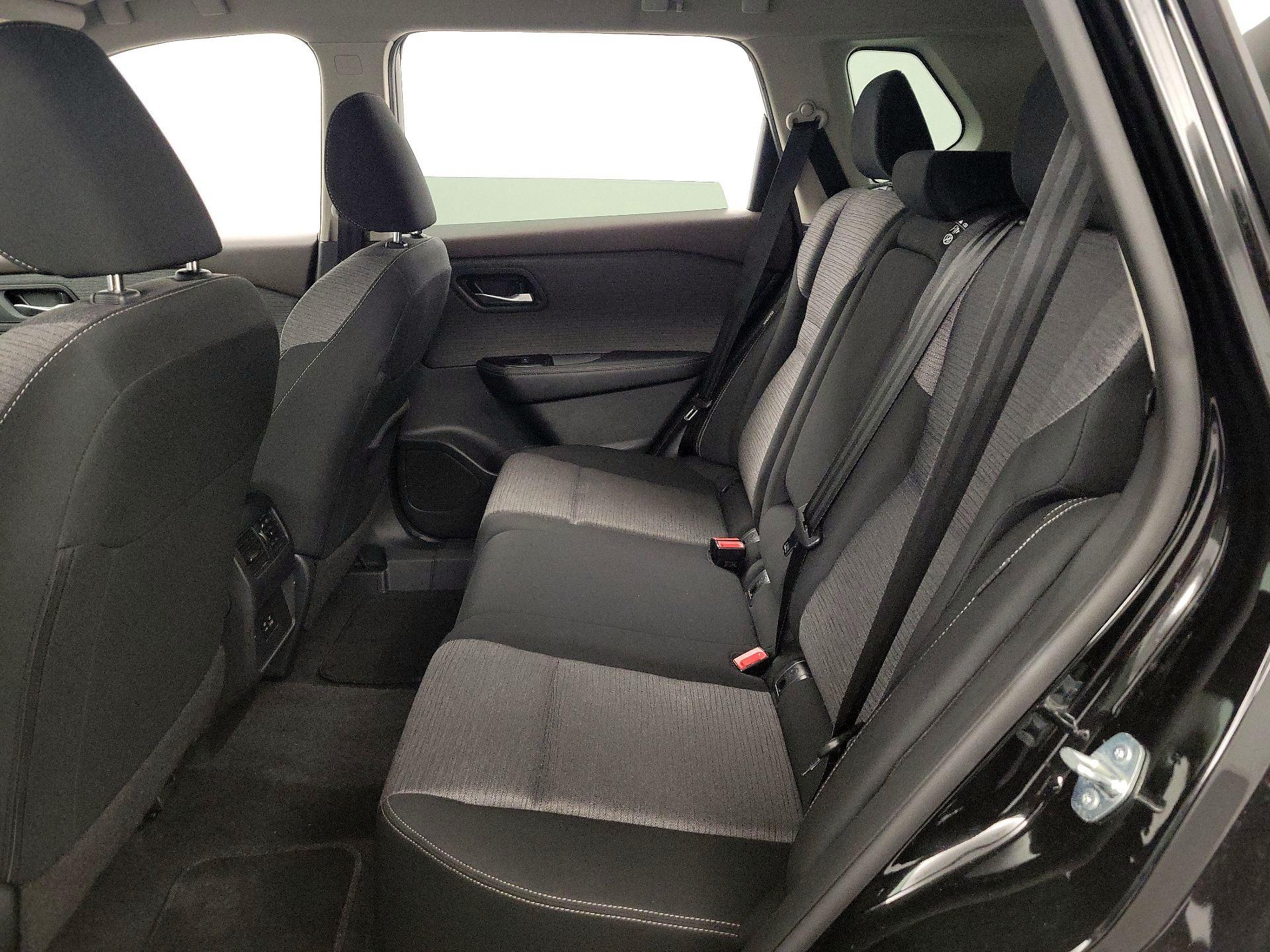 Thumbnail: 2023 Nissan Rogue - 19