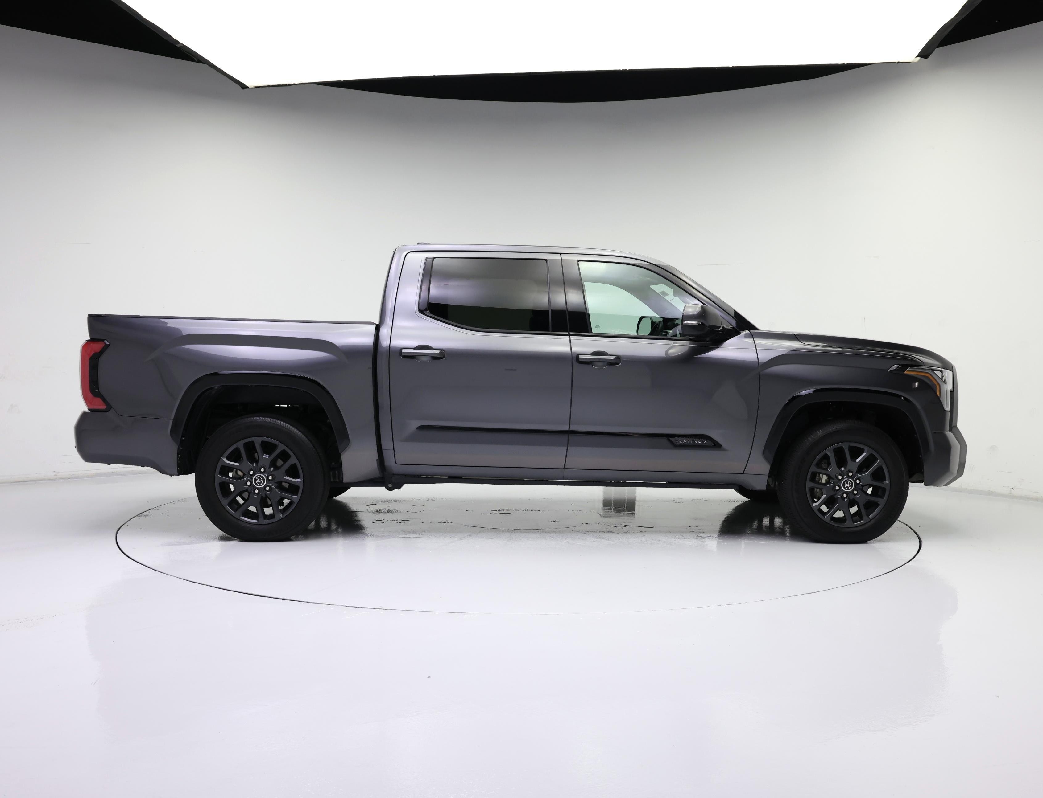 Thumbnail: 2023 Toyota Tundra - 7