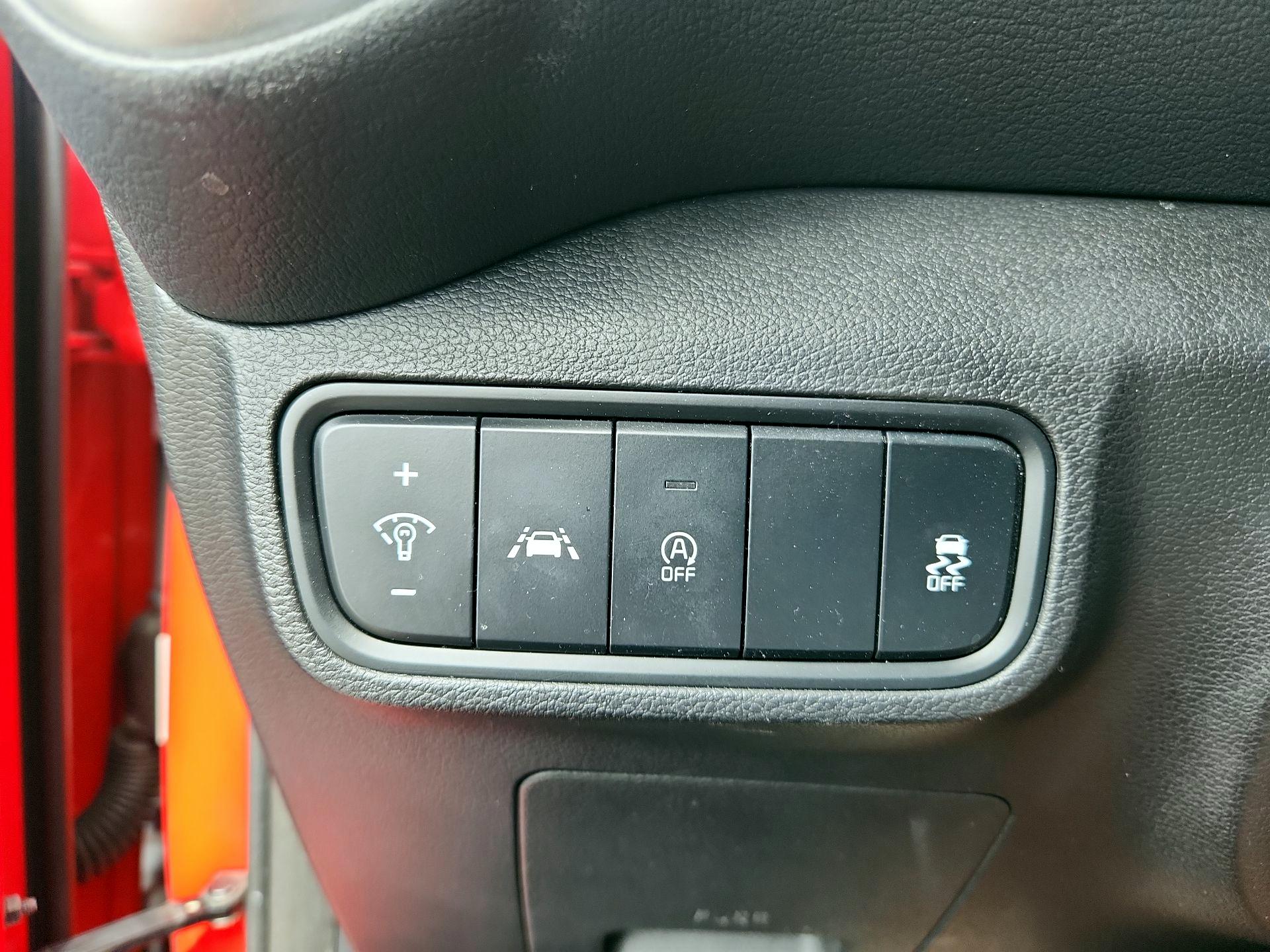 Thumbnail: 2020 Kia Soul - 11