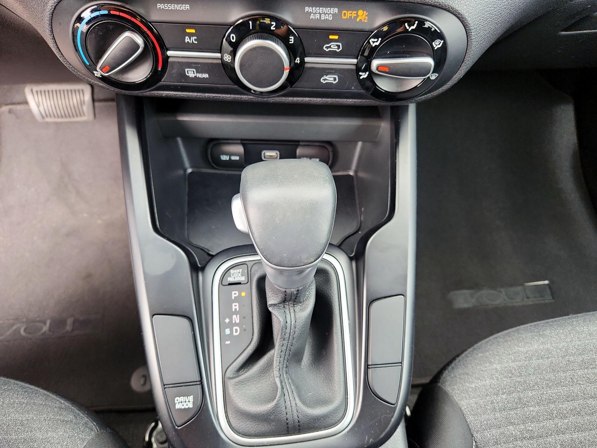 Thumbnail: 2020 Kia Soul - 15
