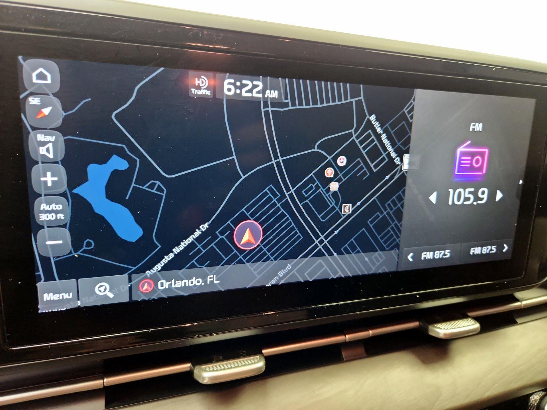 Thumbnail: 2022 Kia Carnival - 14