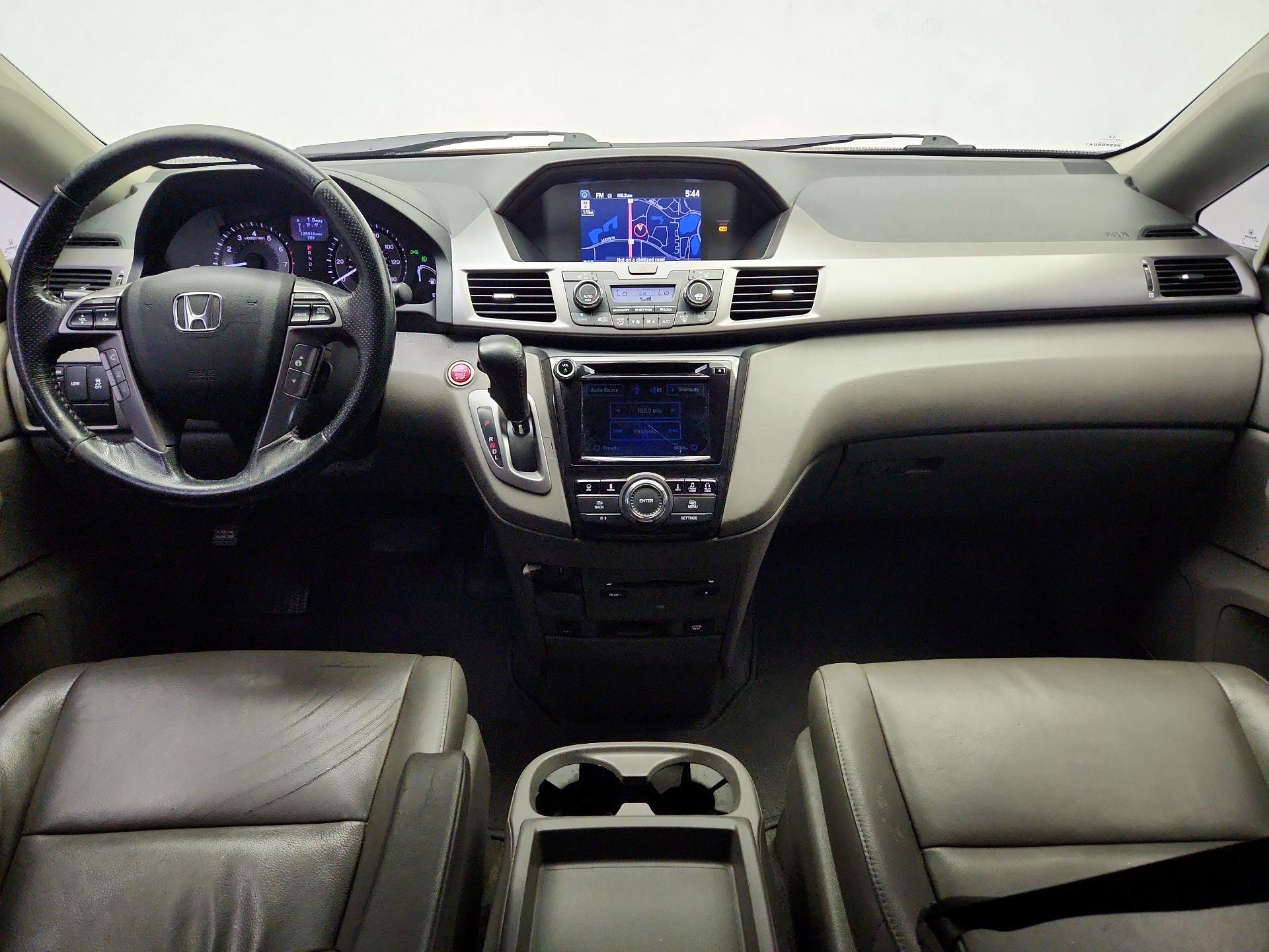 Thumbnail: 2015 Honda Odyssey - 9