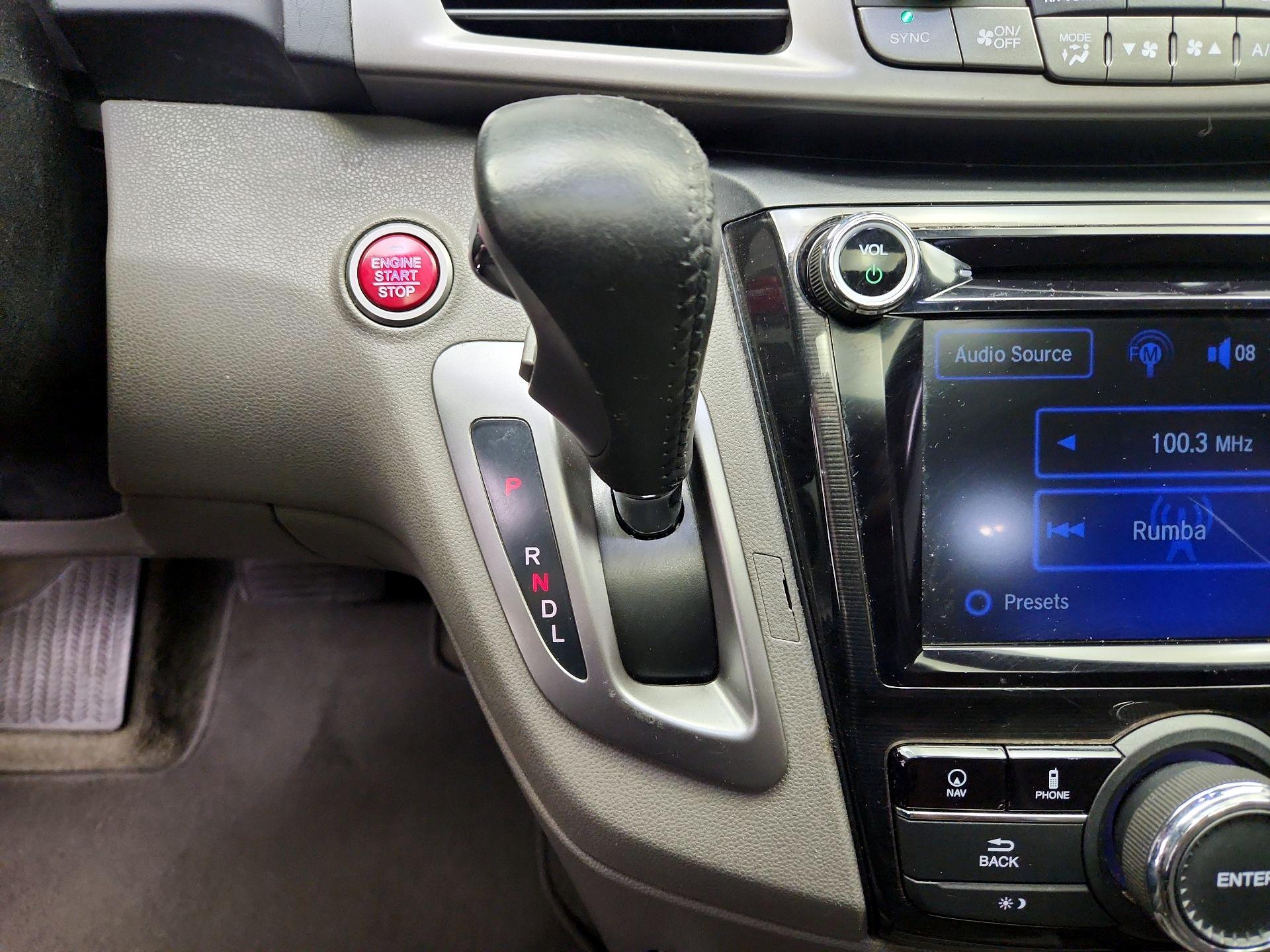 Thumbnail: 2015 Honda Odyssey - 18