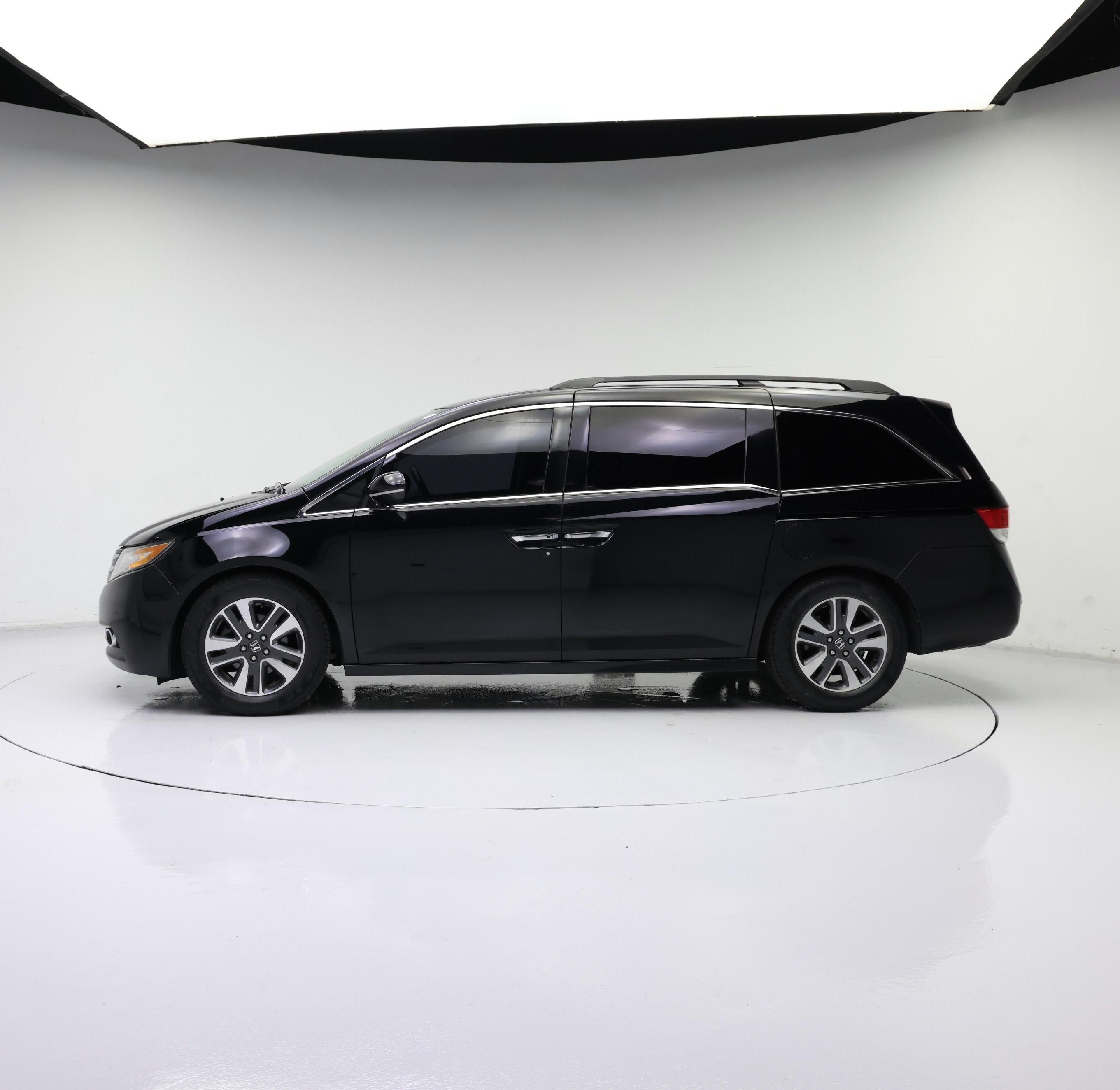 Thumbnail: 2015 Honda Odyssey - 3