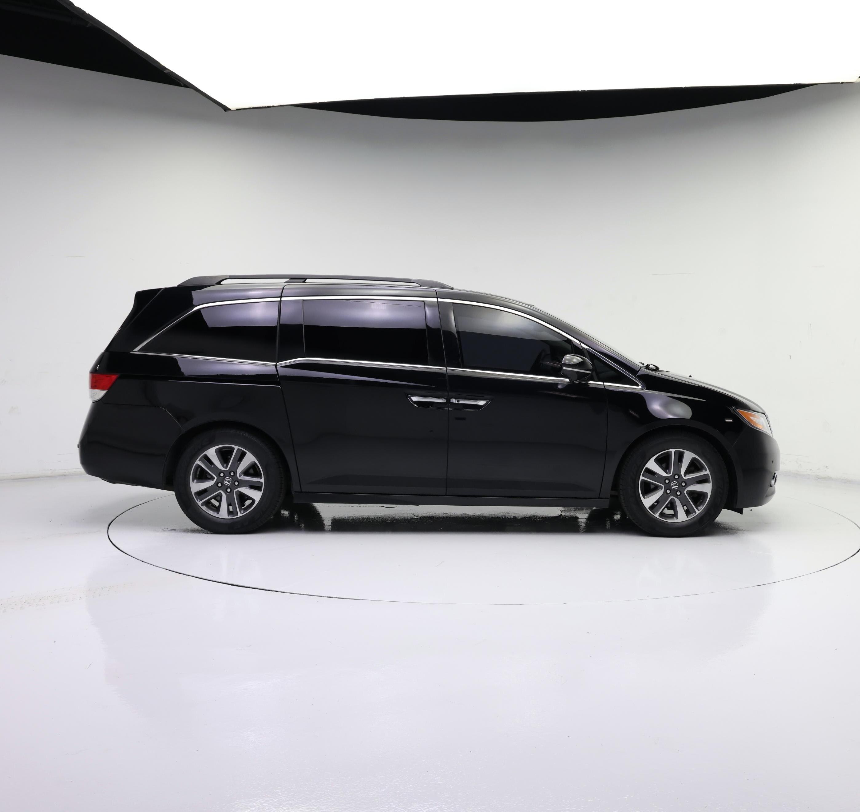 Thumbnail: 2015 Honda Odyssey - 7