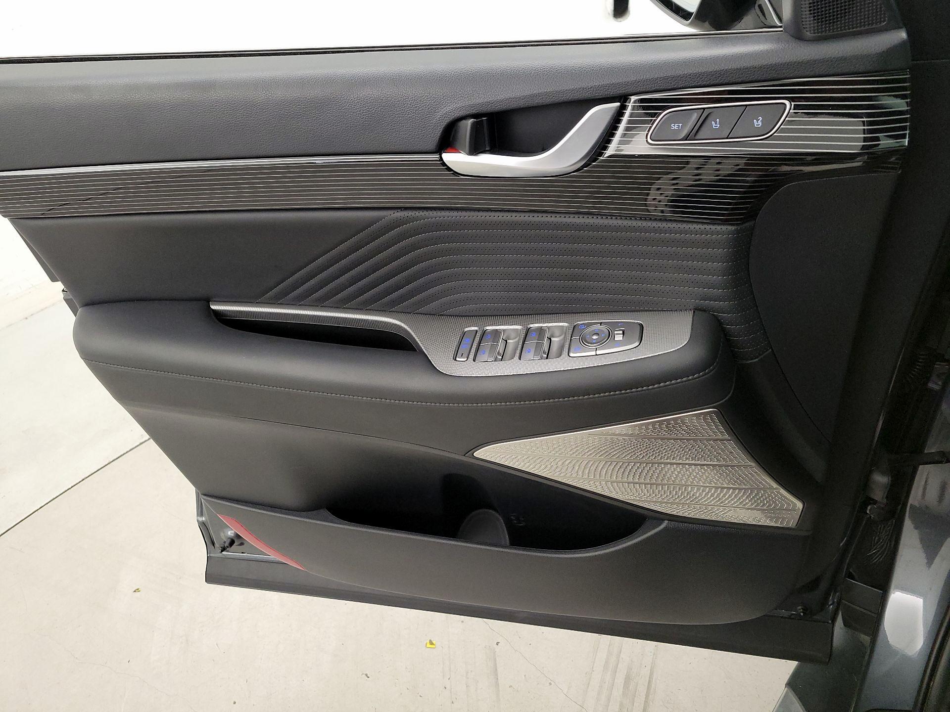 Thumbnail: 2023 Hyundai Palisade - 12