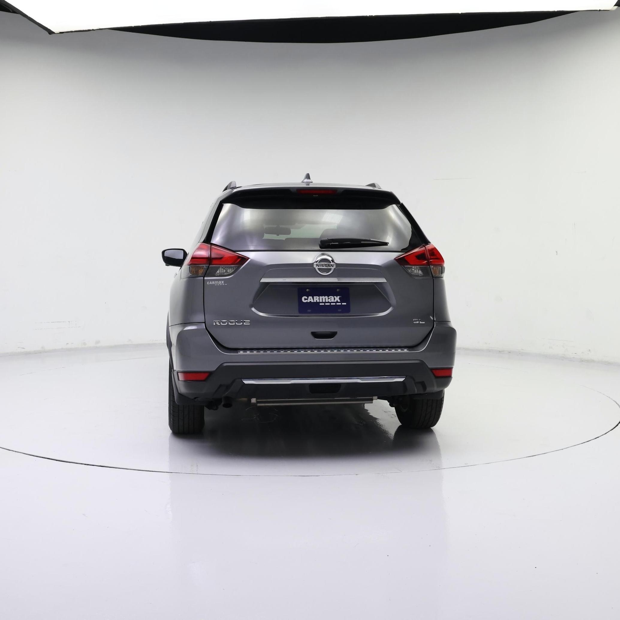 Thumbnail: 2017 Nissan Rogue - 6