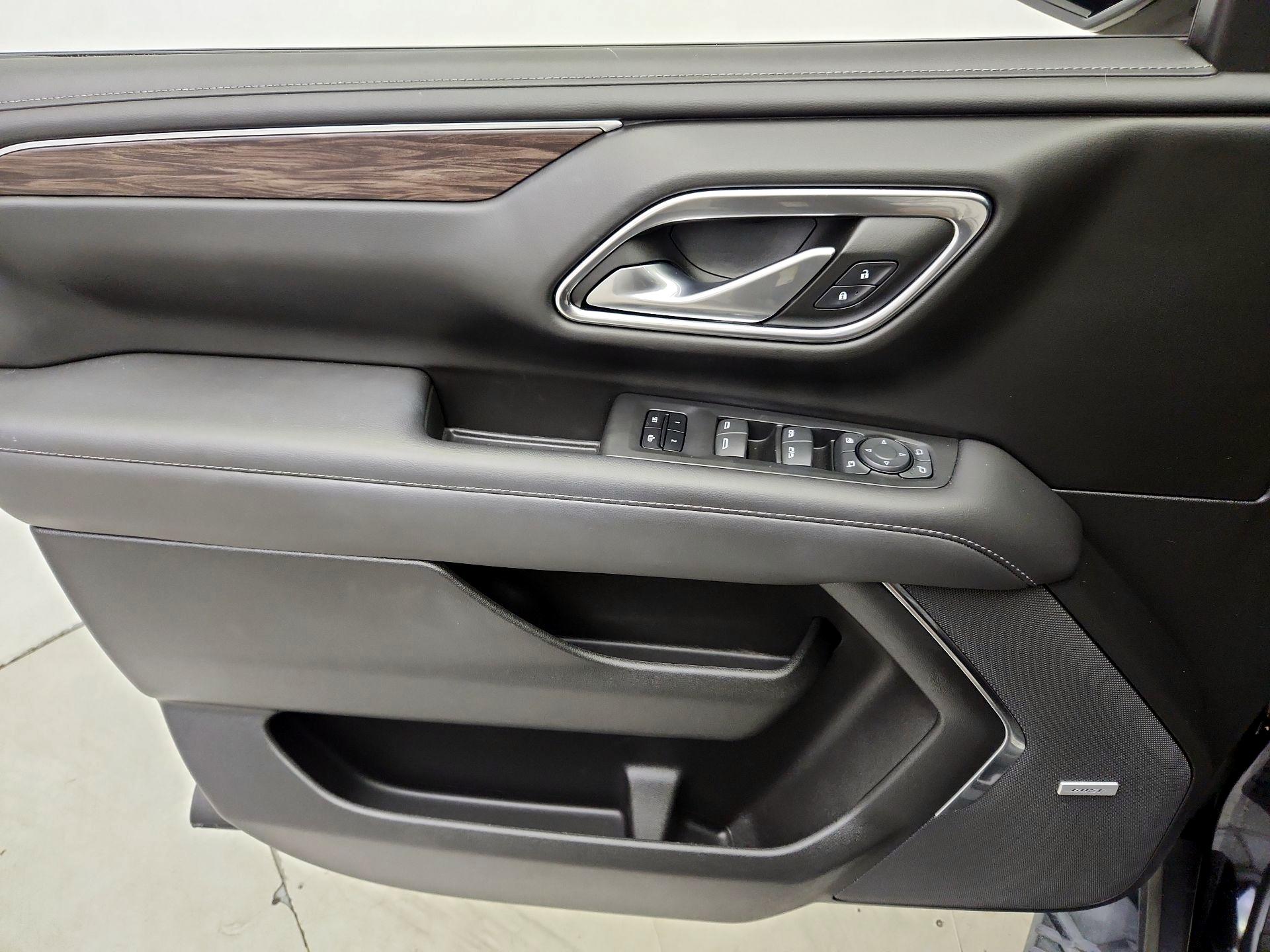 Thumbnail: 2022 Chevrolet Tahoe - 12