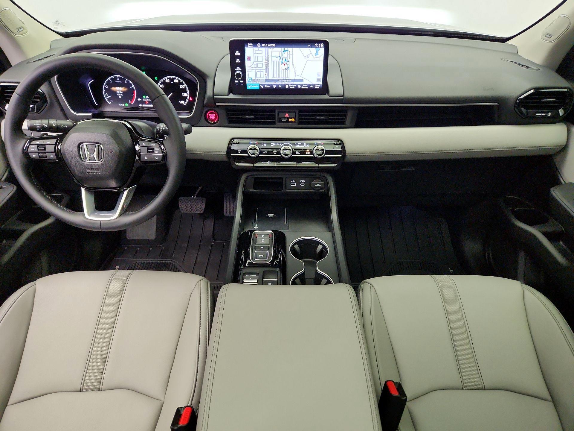 Thumbnail: 2025 Honda Pilot - 9