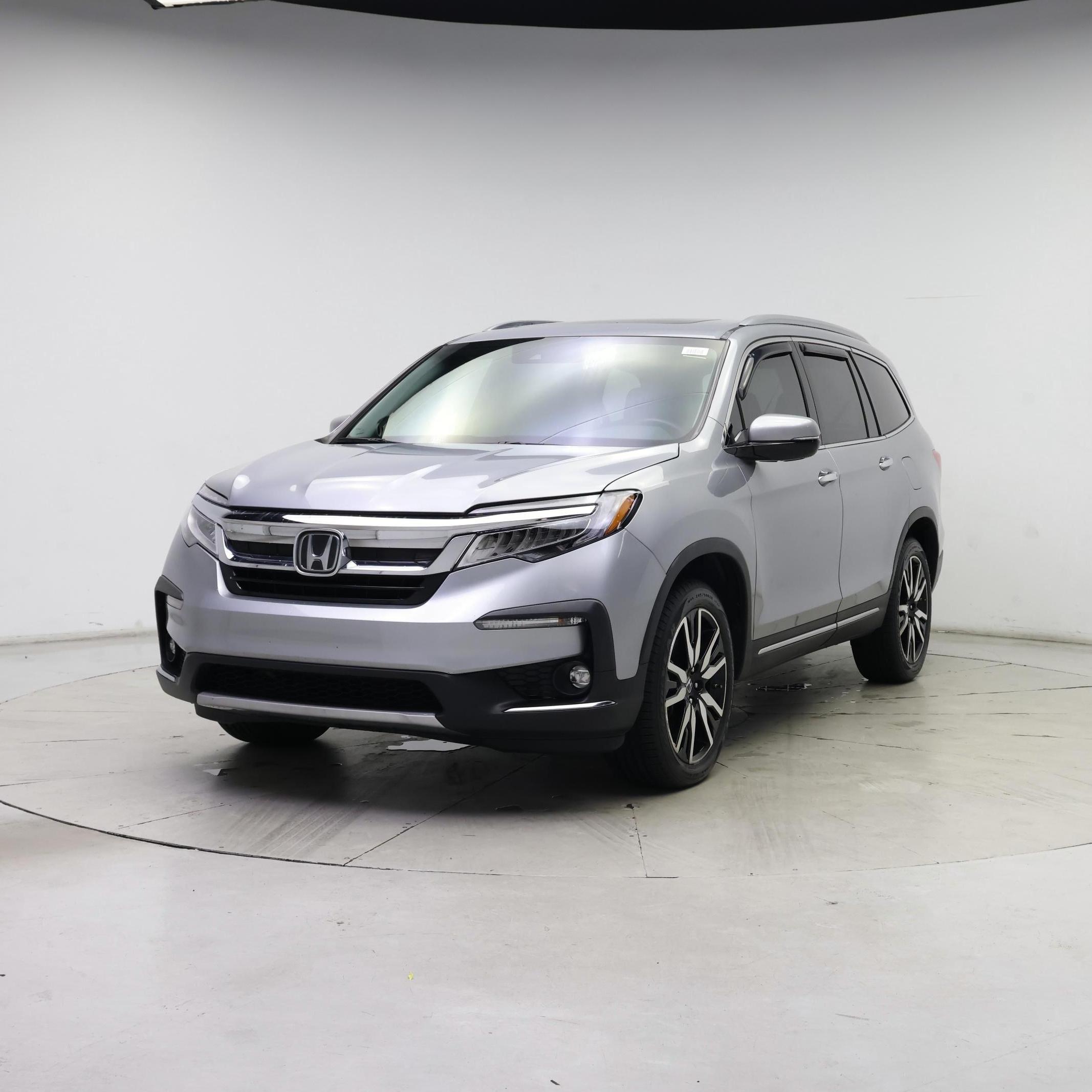 Thumbnail: 2019 Honda Pilot - 4