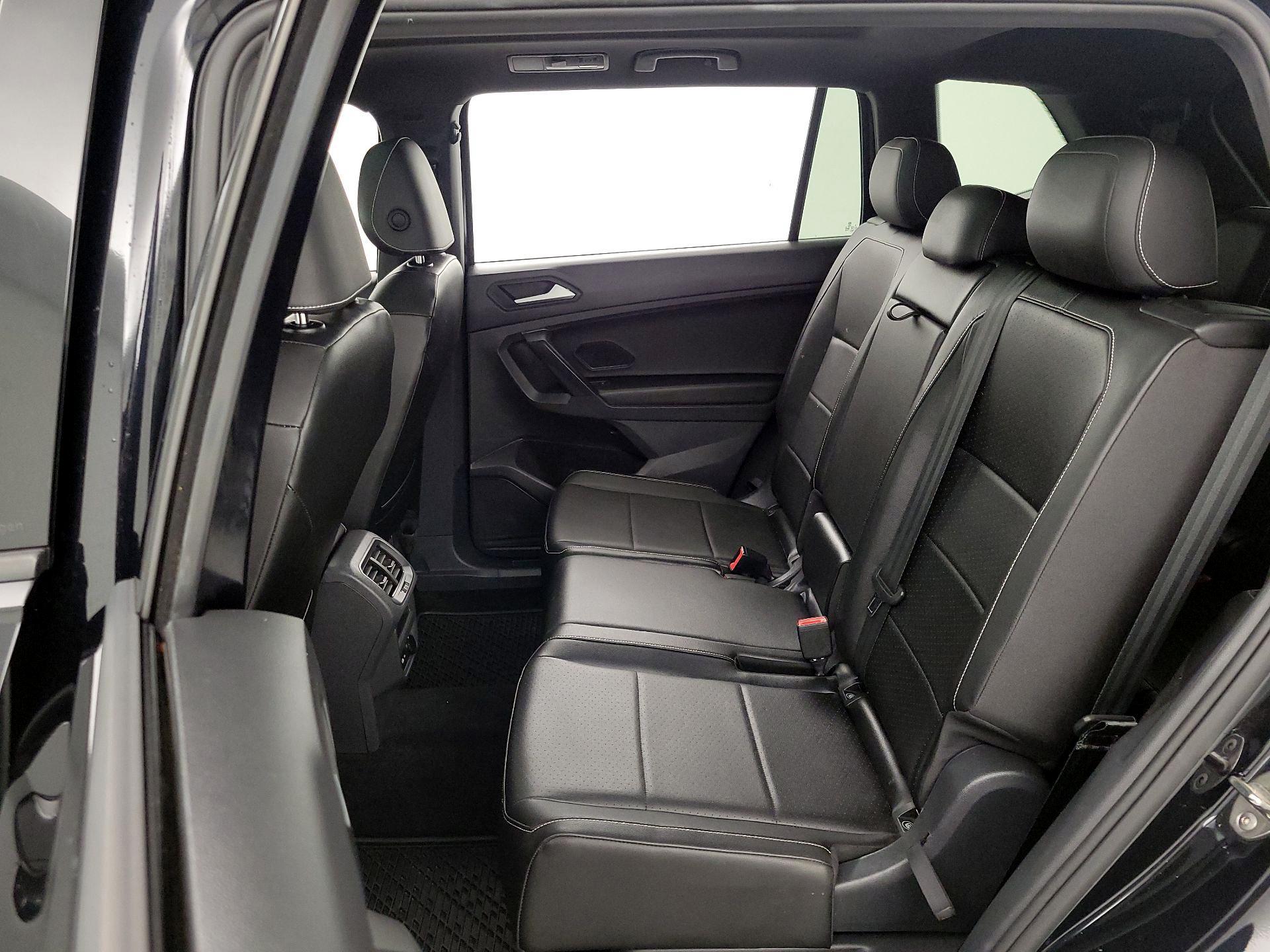 Thumbnail: 2021 Volkswagen Tiguan - 20