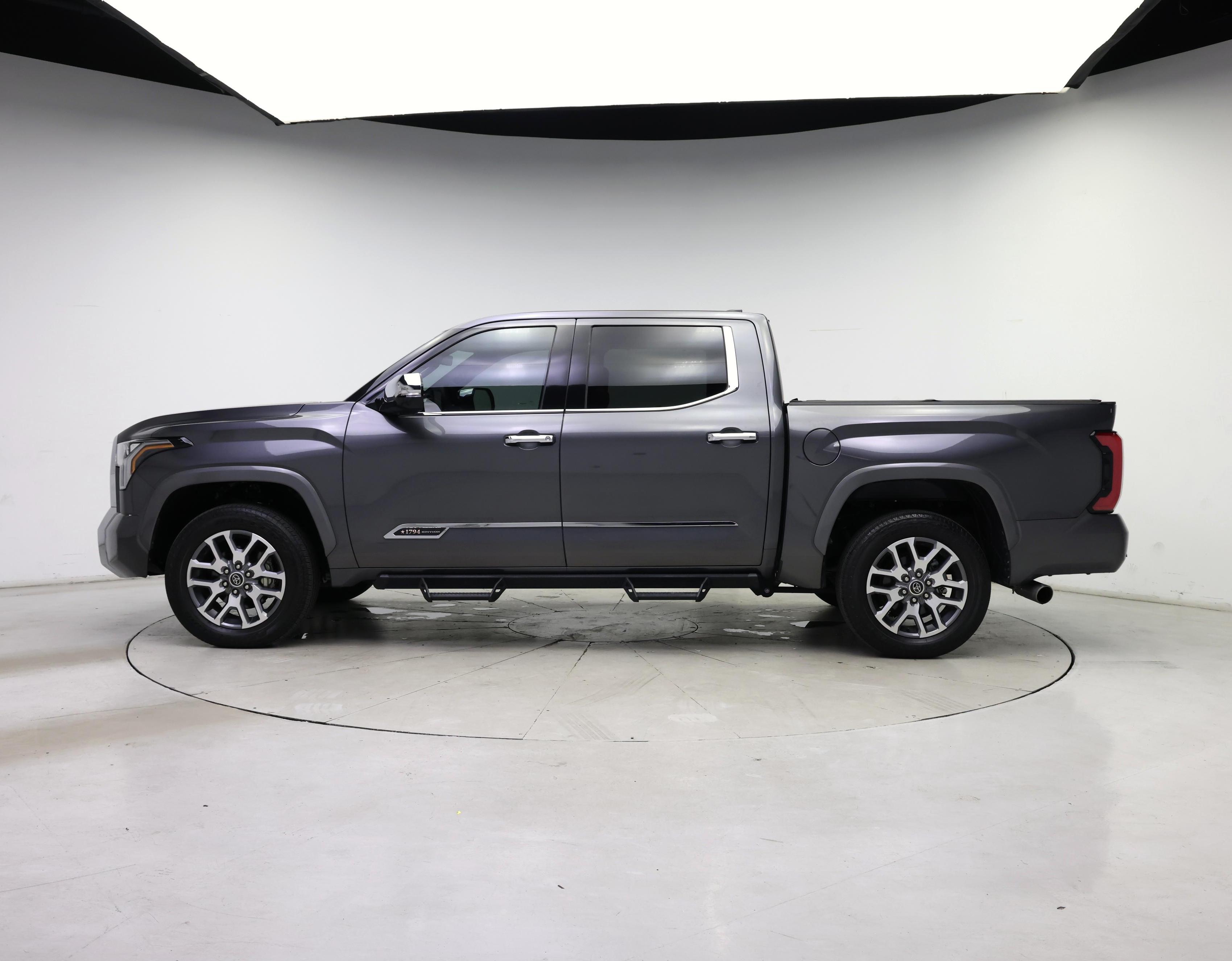 Thumbnail: 2023 Toyota Tundra - 3