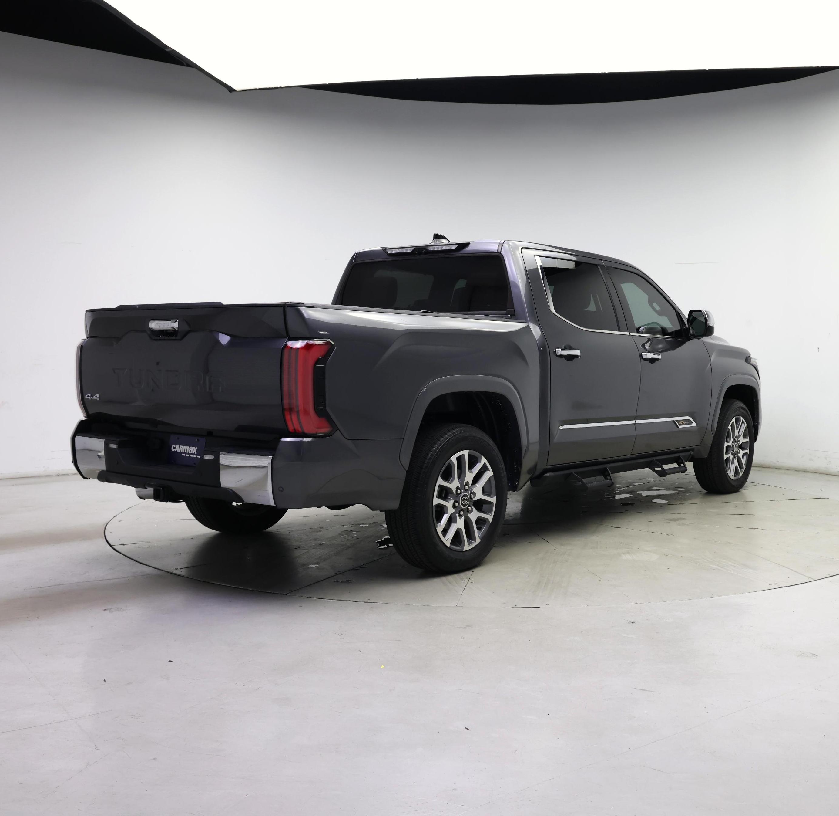 Thumbnail: 2023 Toyota Tundra - 8