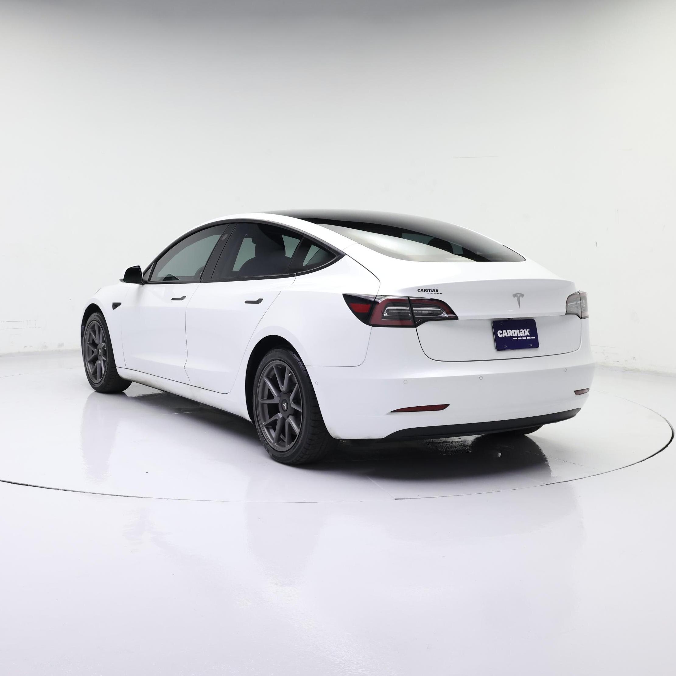 Thumbnail: 2021 Tesla Model 3 - 2