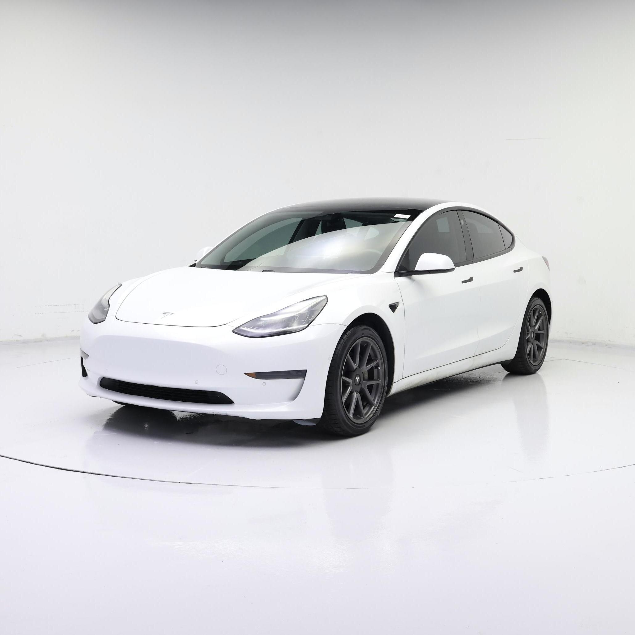 Thumbnail: 2021 Tesla Model 3 - 4
