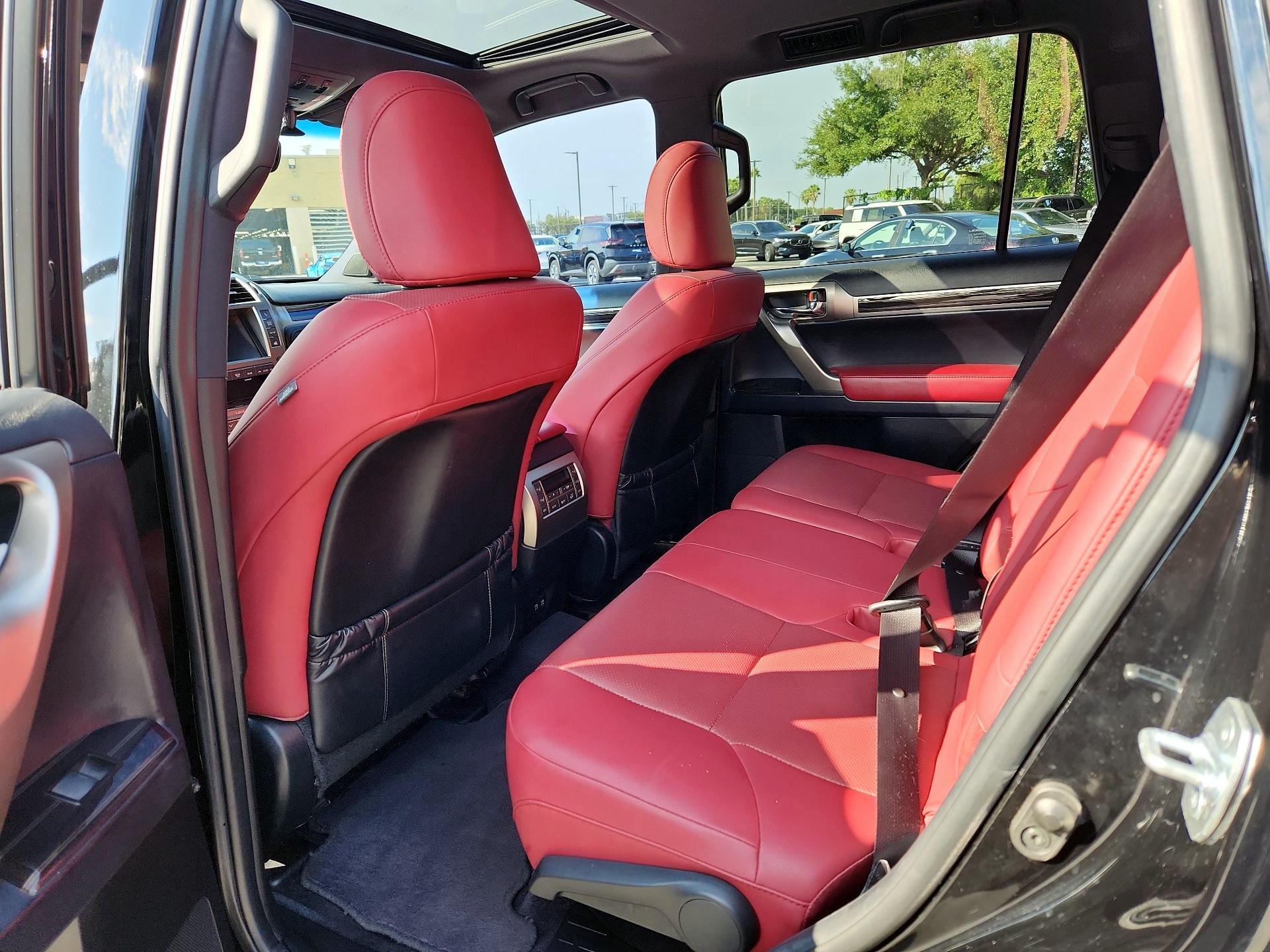 Thumbnail: 2021 Lexus GX - 18
