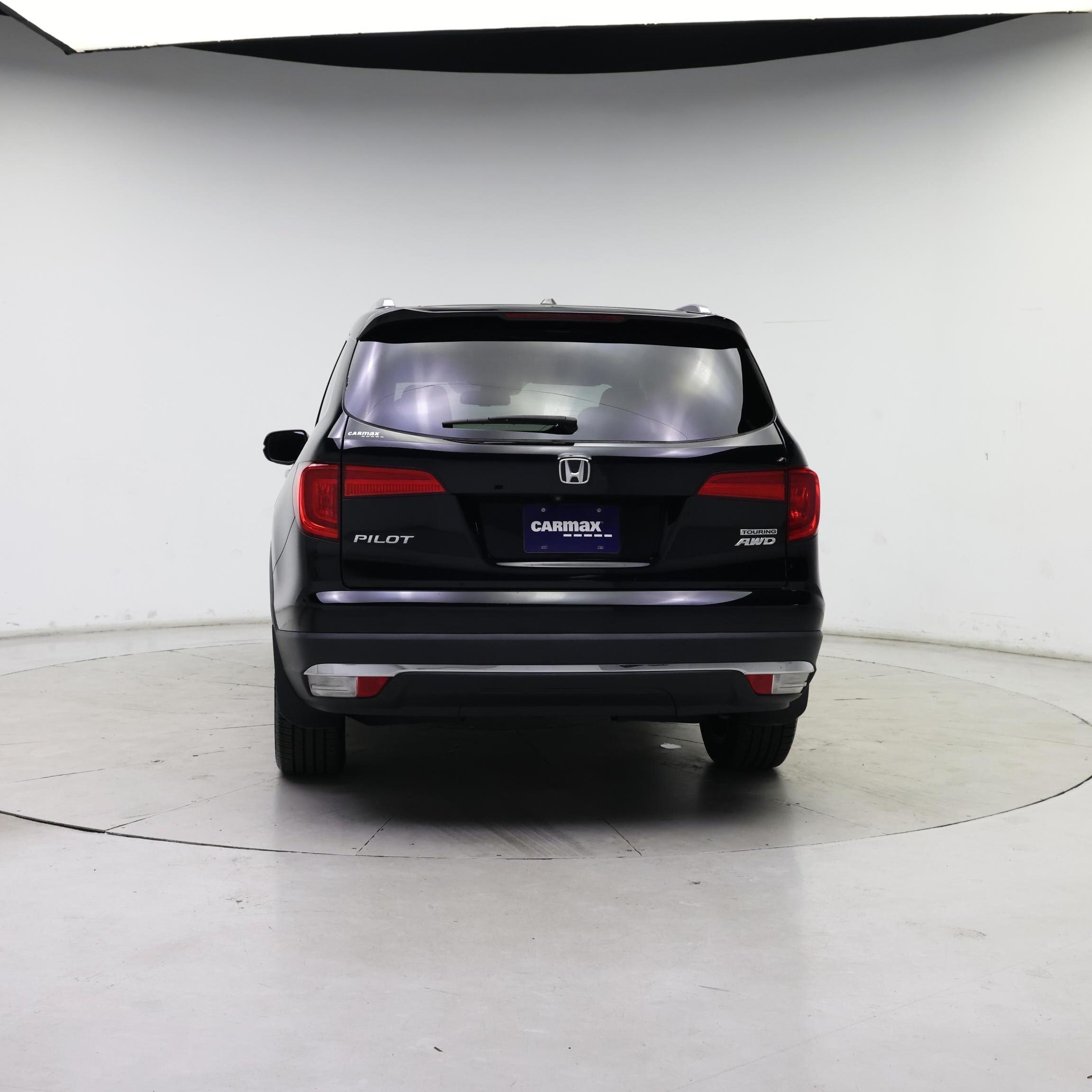 Thumbnail: 2017 Honda Pilot - 6