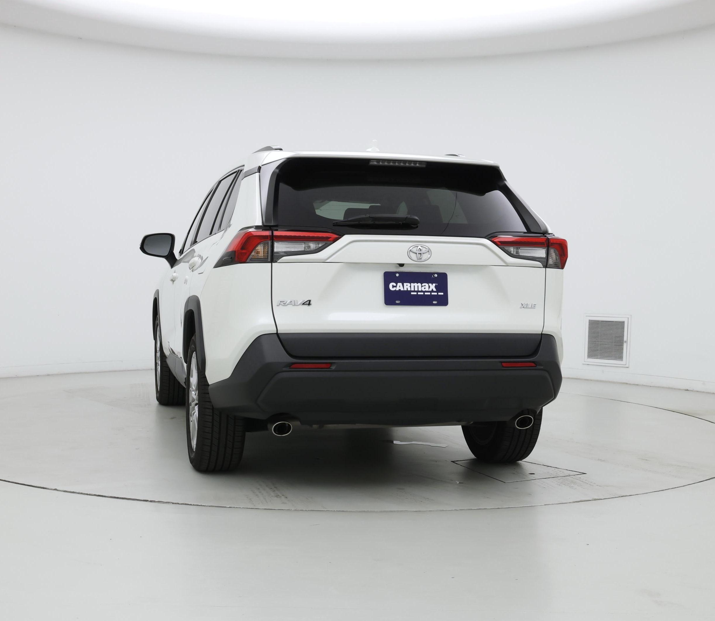 Thumbnail: 2022 Toyota RAV4 - 6