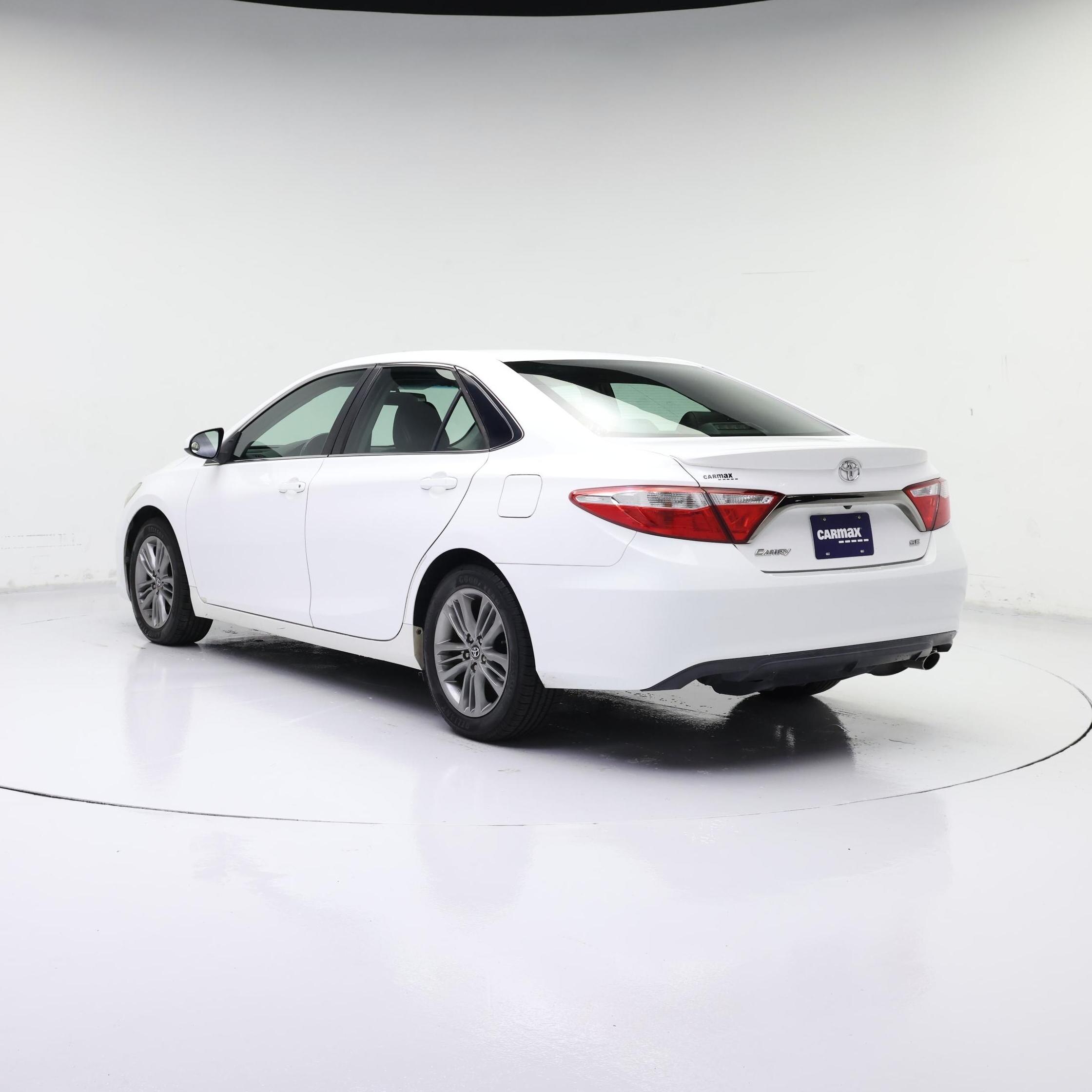 Thumbnail: 2016 Toyota Camry - 2