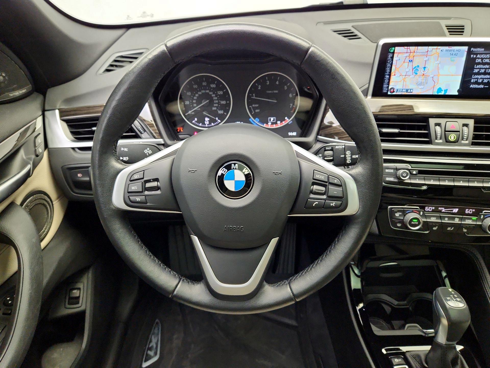 Thumbnail: 2016 BMW X1 - 10
