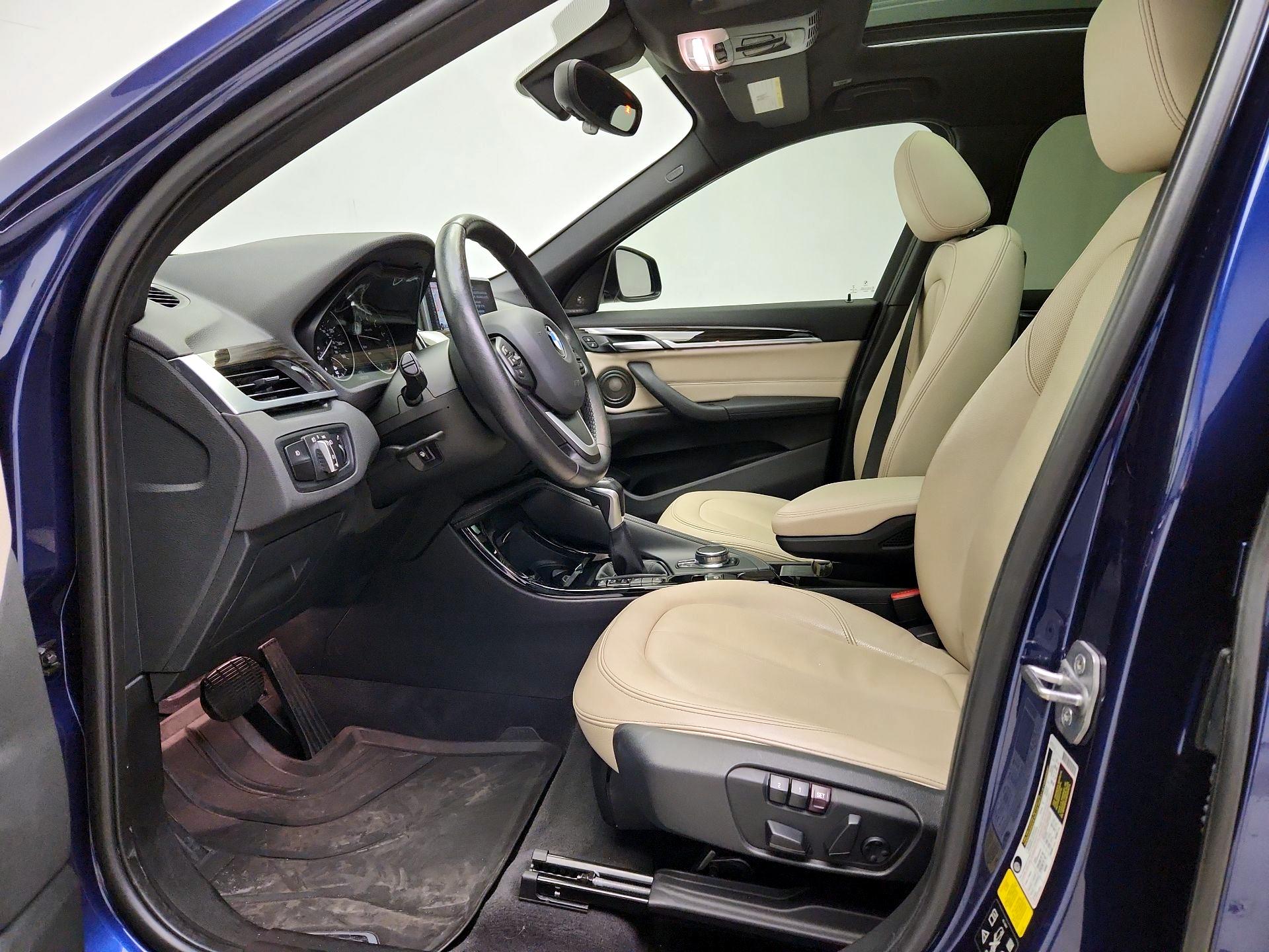 Thumbnail: 2016 BMW X1 - 11