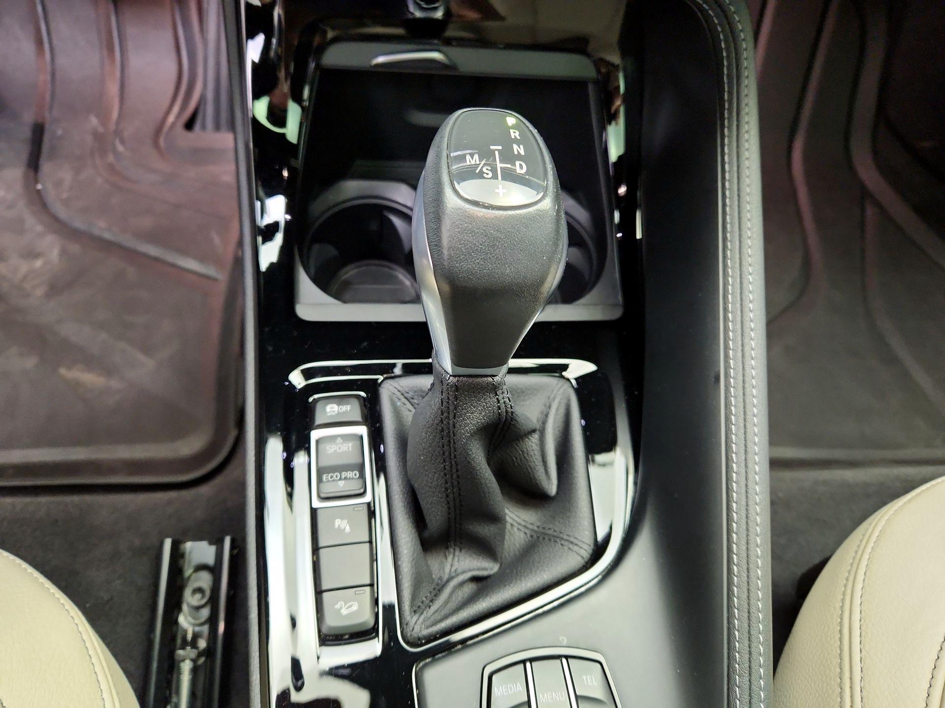 Thumbnail: 2016 BMW X1 - 18