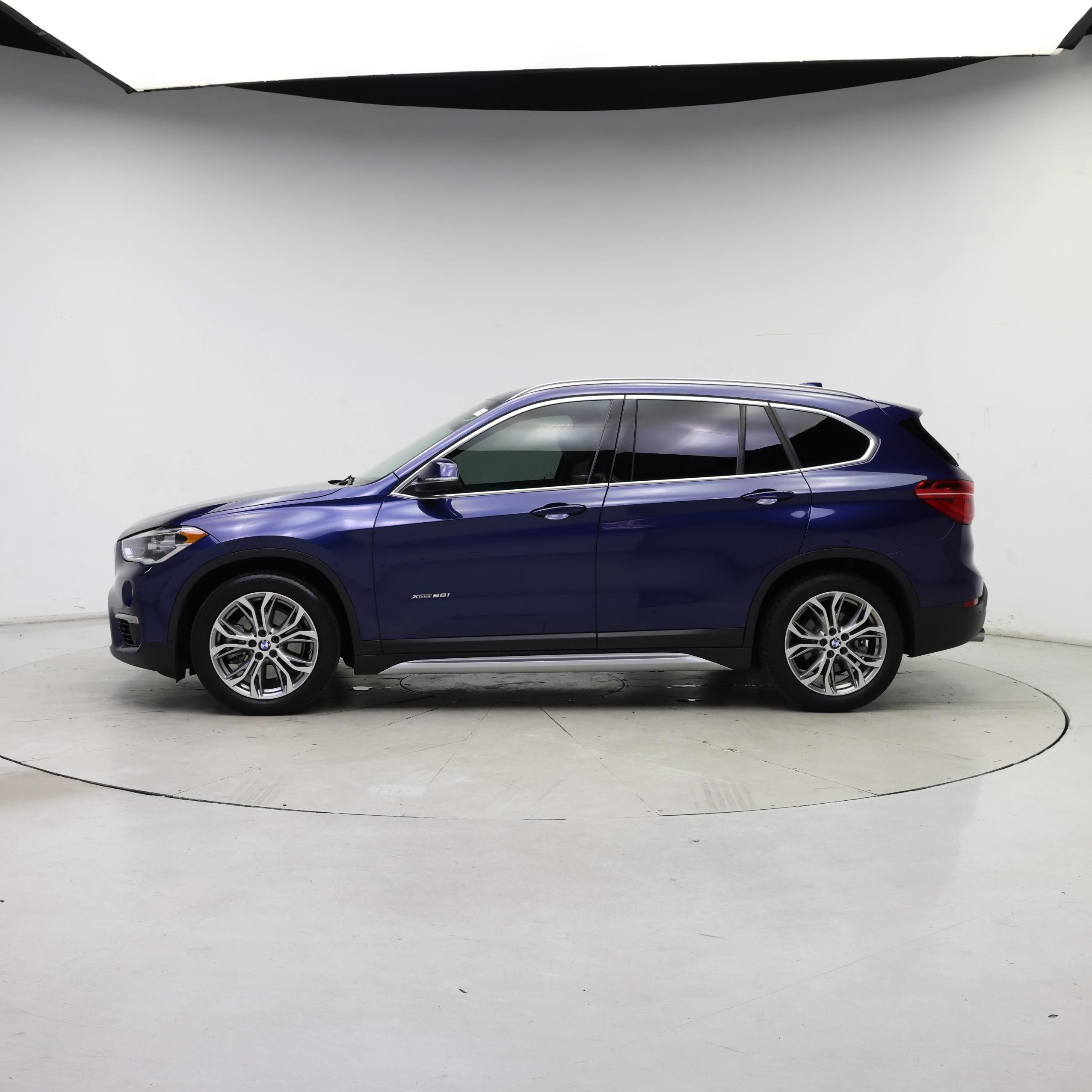 Thumbnail: 2016 BMW X1 - 3