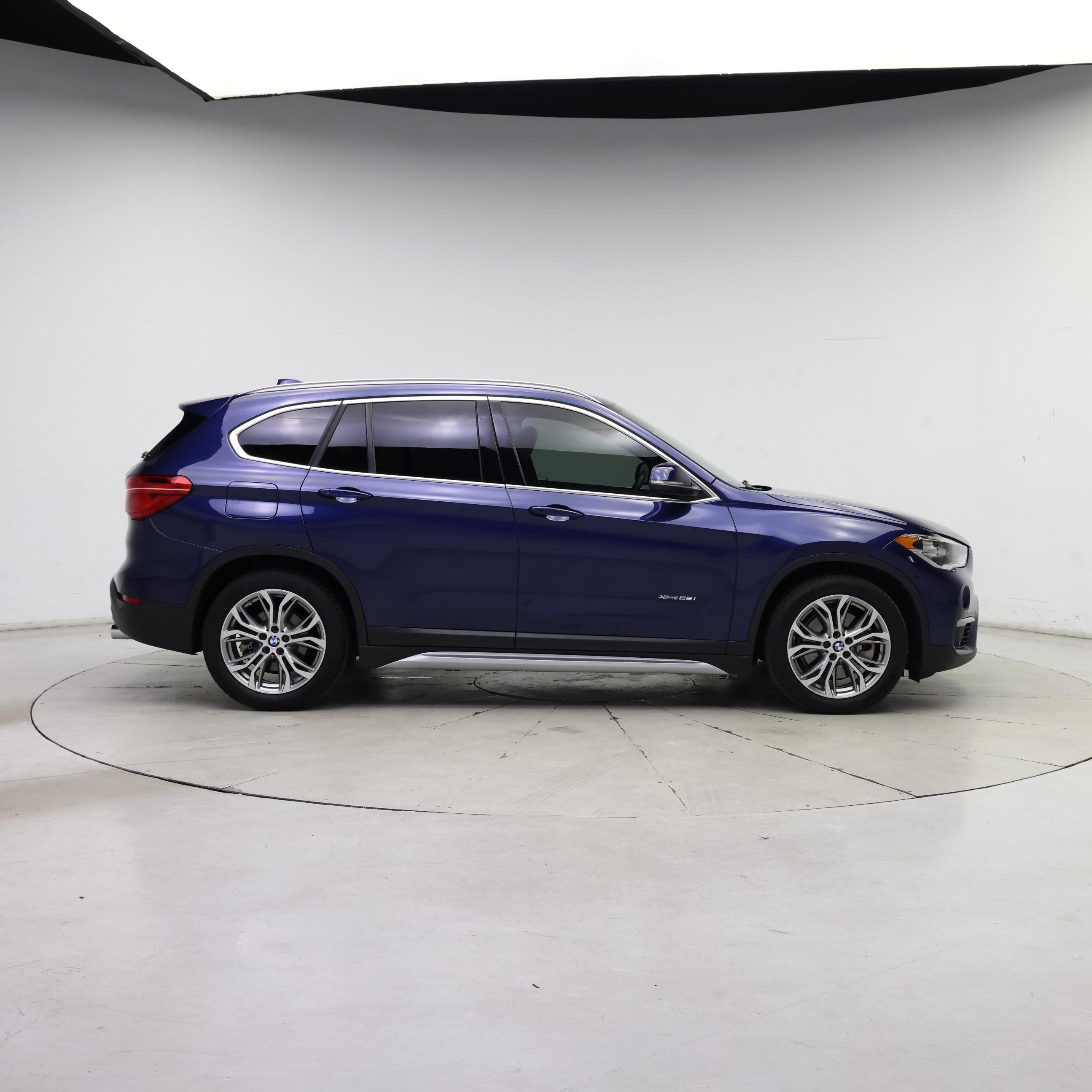 Thumbnail: 2016 BMW X1 - 7