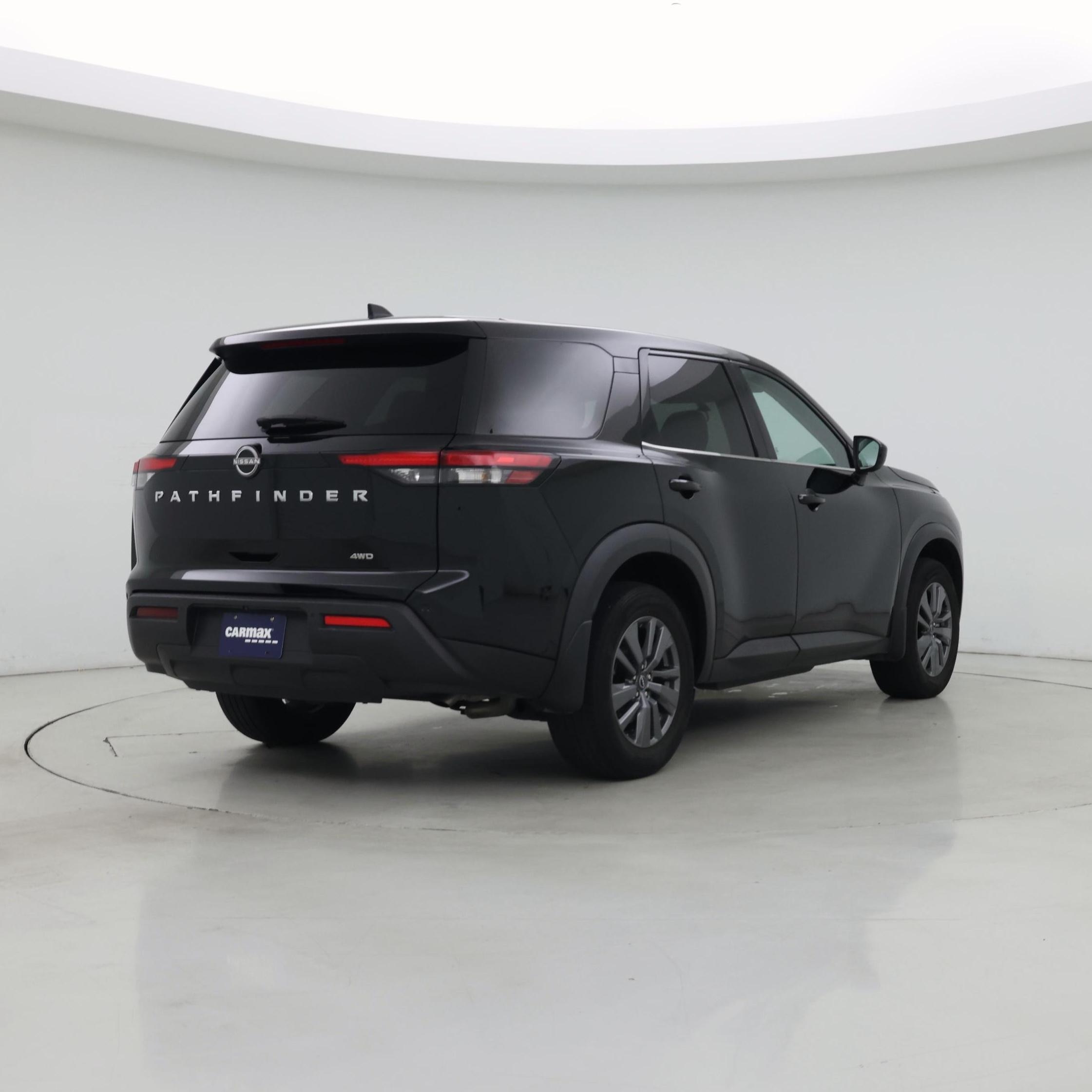 Thumbnail: 2024 Nissan Pathfinder - 8