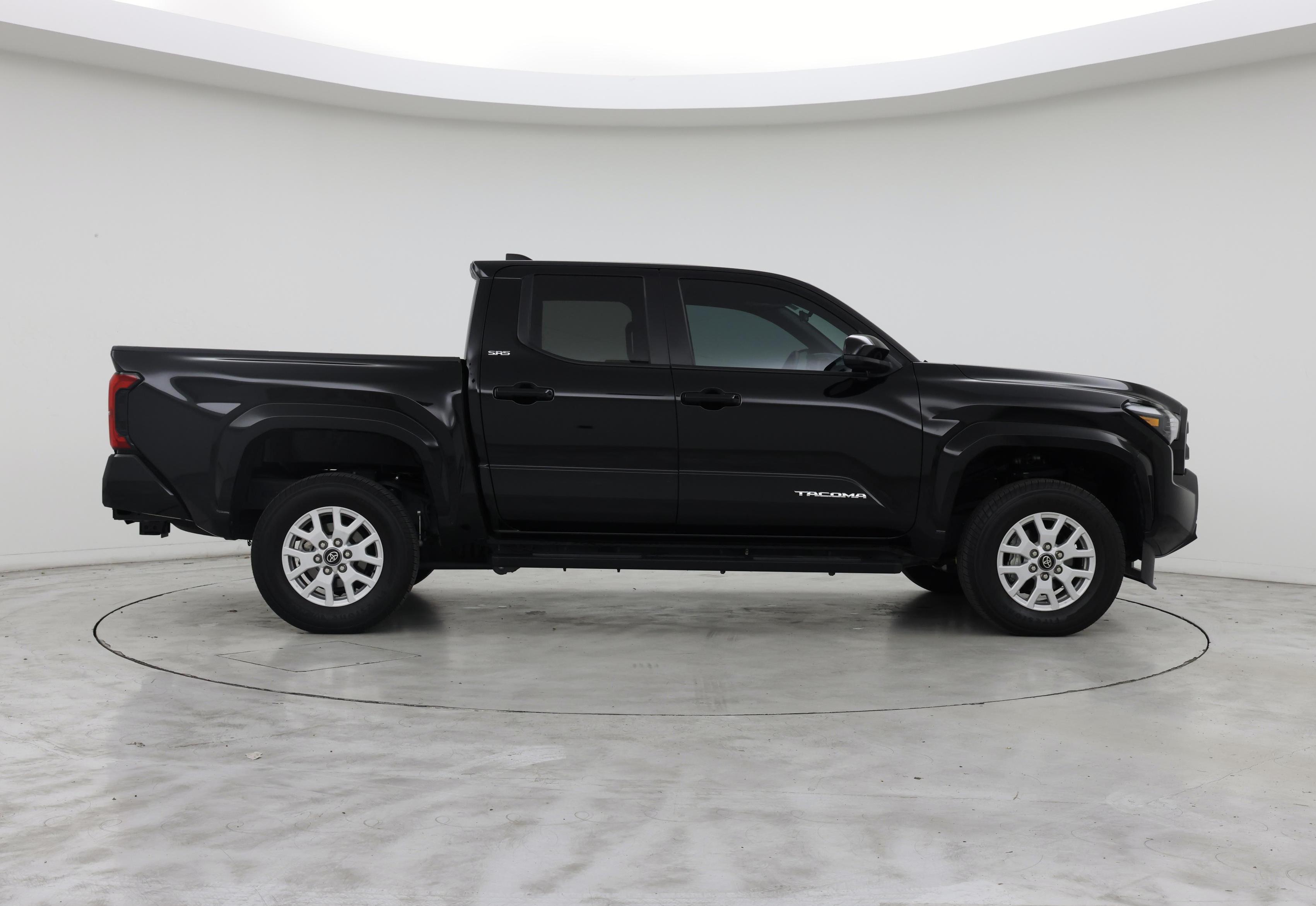 Thumbnail: 2024 Toyota Tacoma - 7