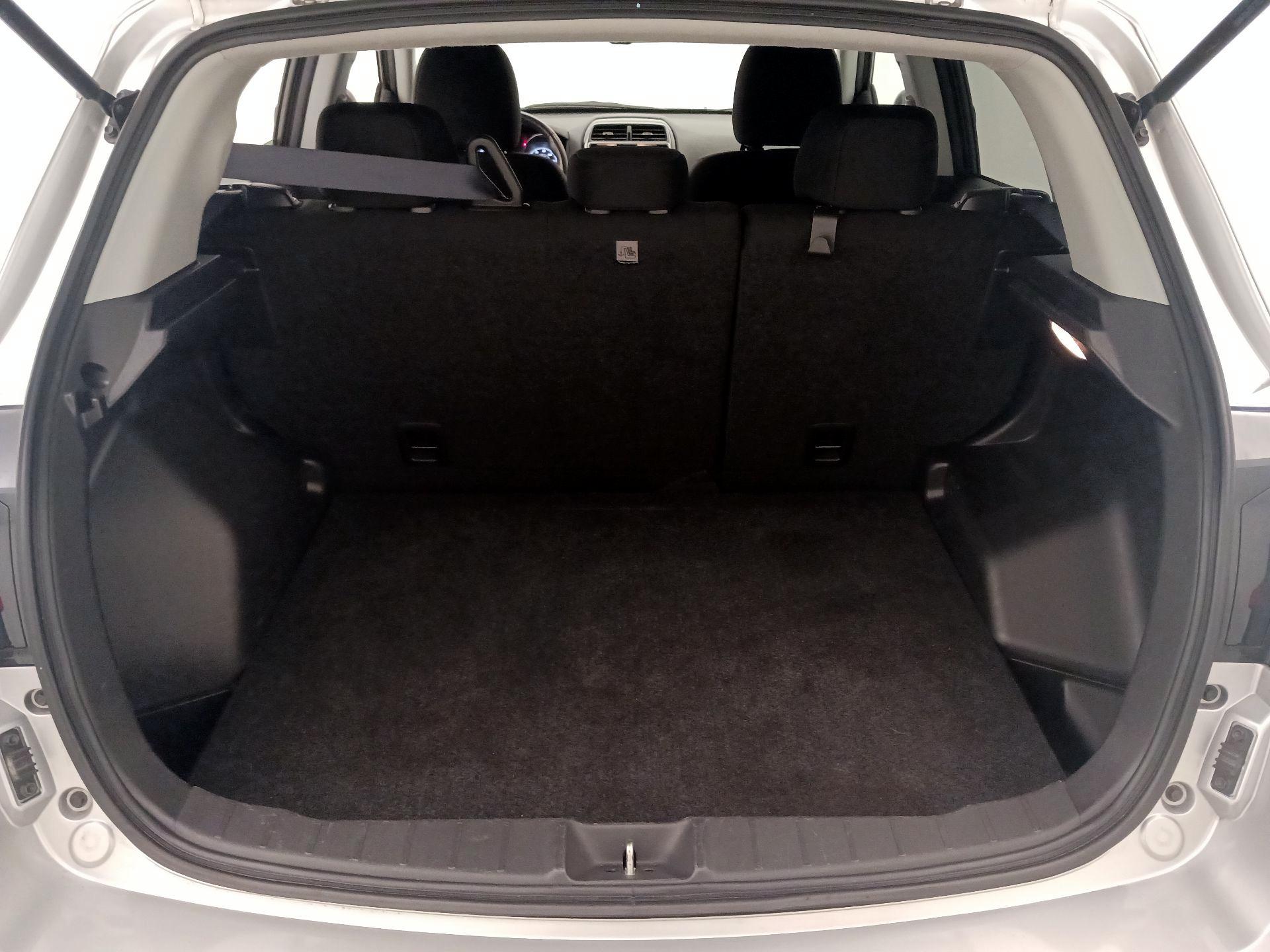 Thumbnail: 2020 Mitsubishi Outlander Sport - 20