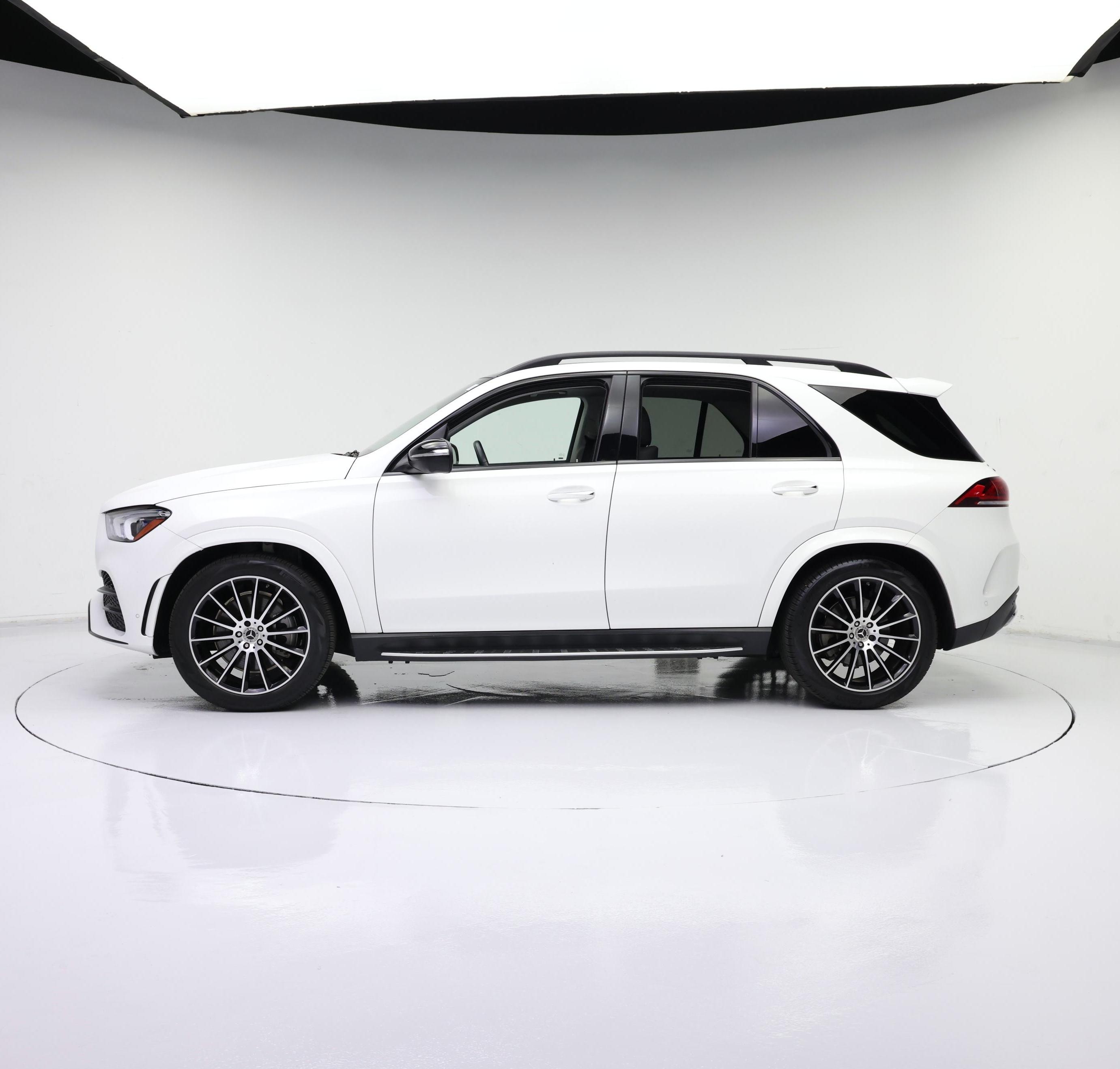 Thumbnail: 2023 Mercedes-Benz GLE - 3