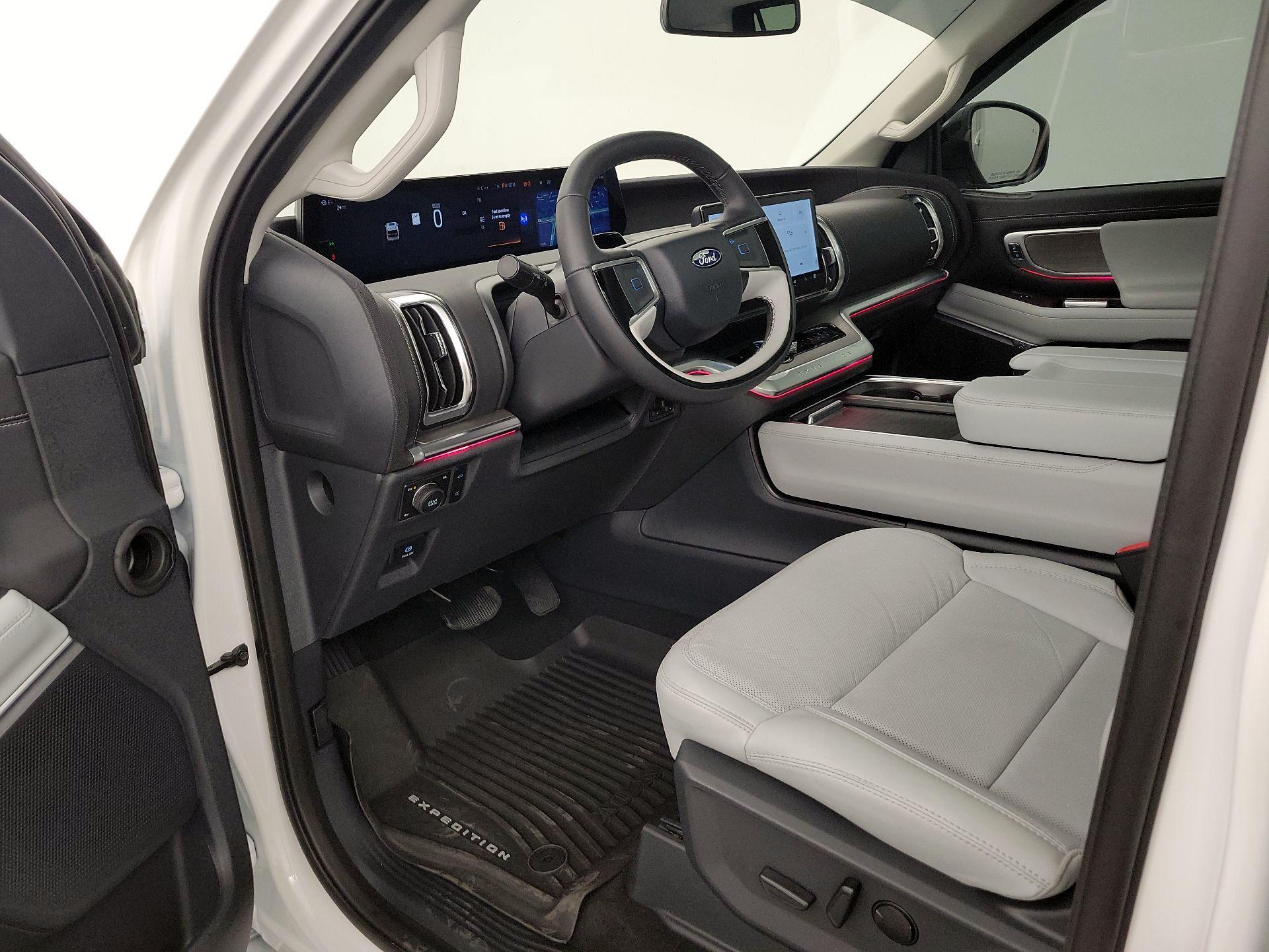 Thumbnail: 2025 Ford Expedition MAX - 11