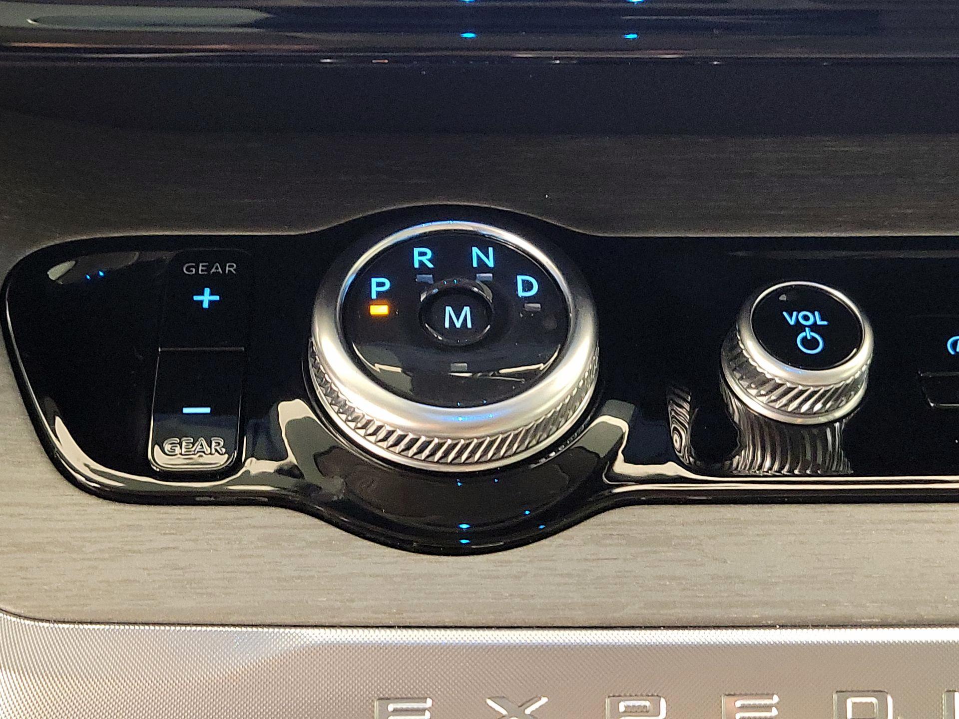 Thumbnail: 2025 Ford Expedition MAX - 18