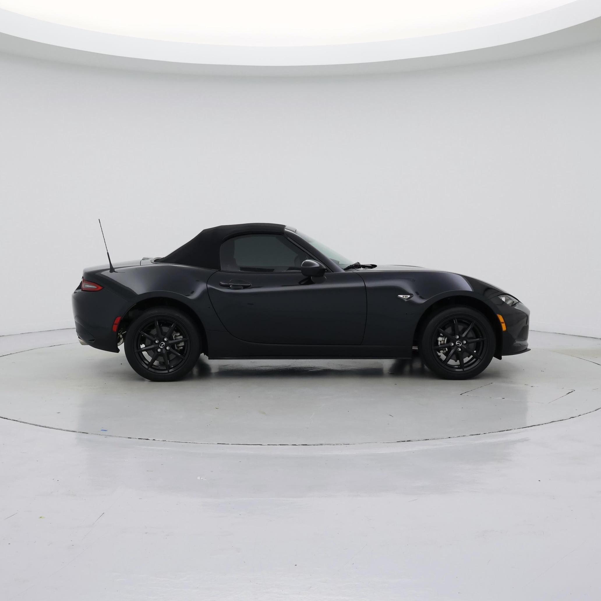 Thumbnail: 2024 Mazda MX-5 Miata - 7