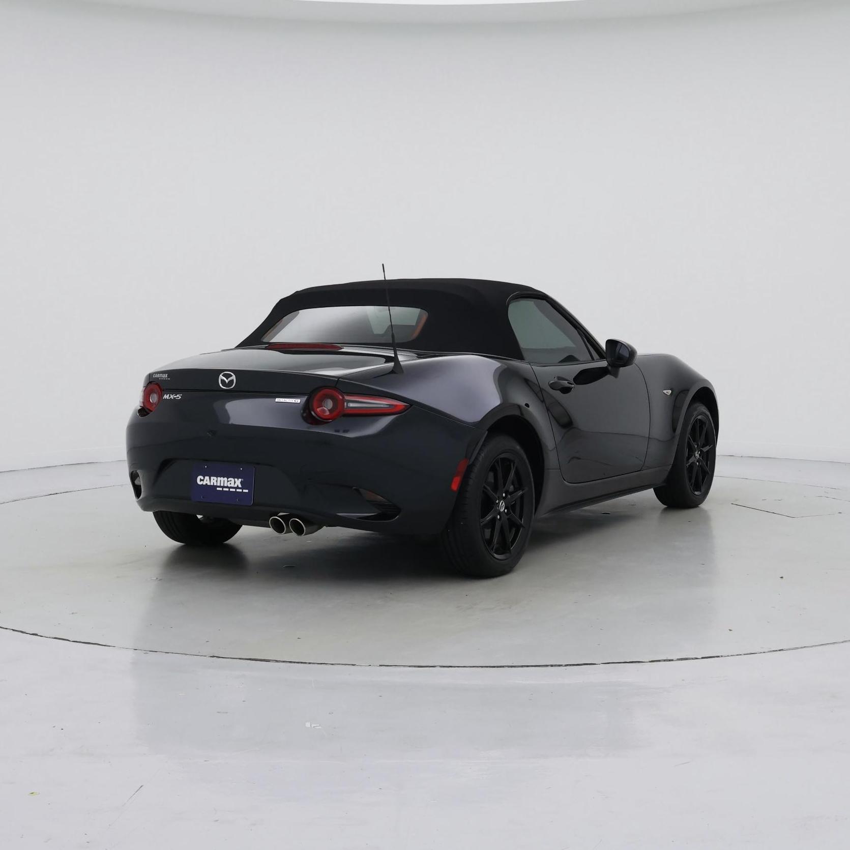 Thumbnail: 2024 Mazda MX-5 Miata - 8