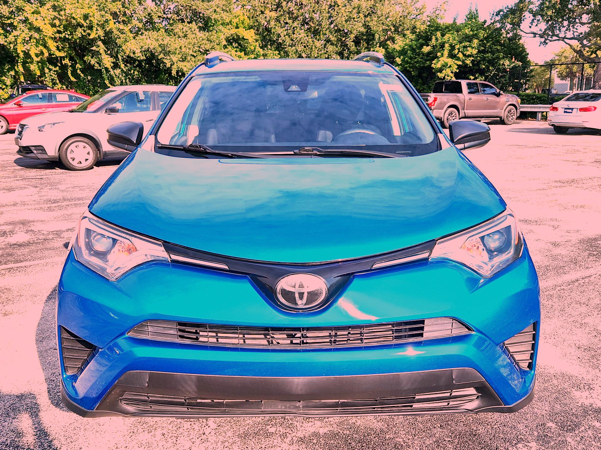 Thumbnail: 2017 Toyota RAV4 - 2