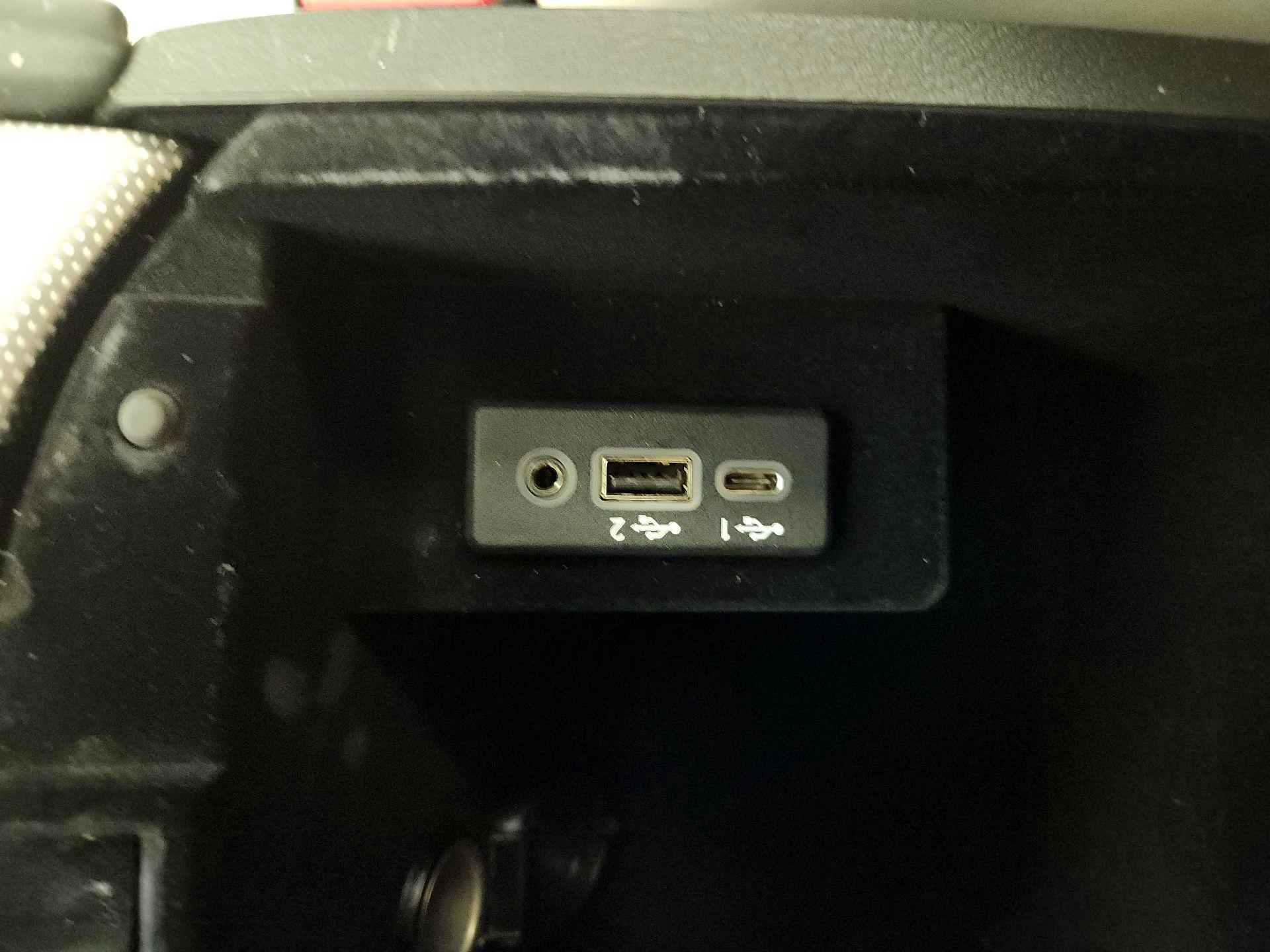 Thumbnail: 2020 INFINITI  - 19