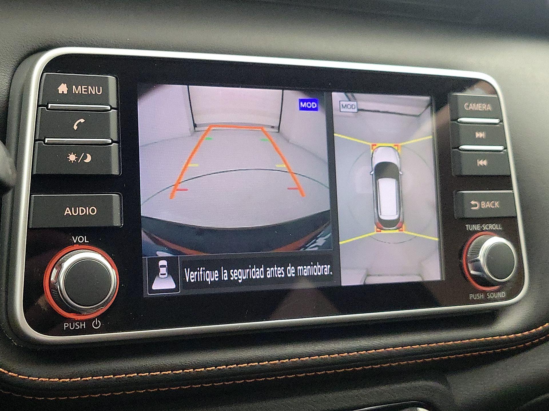 Thumbnail: 2019 Nissan Kicks - 14