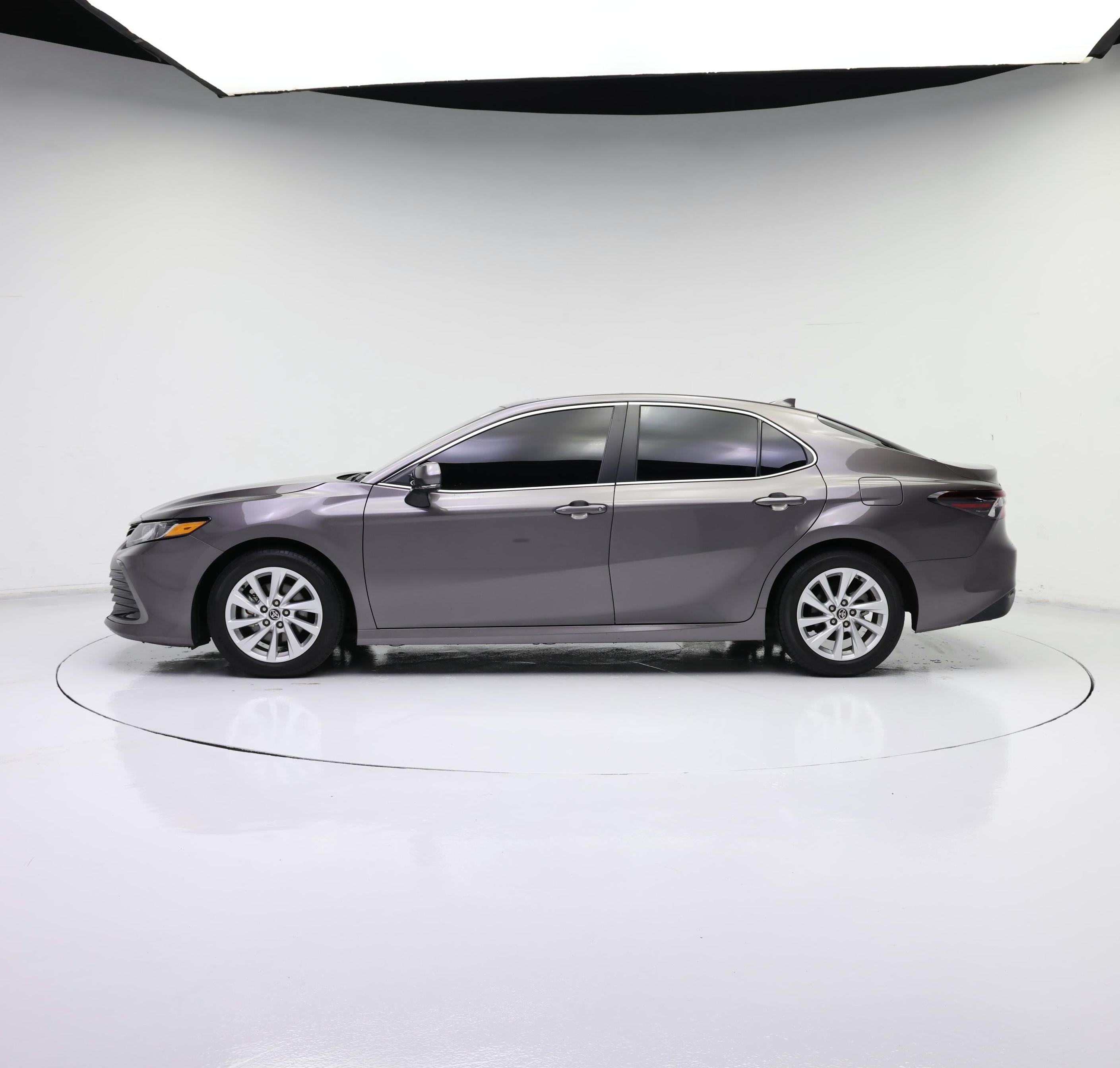 Thumbnail: 2024 Toyota Camry - 3