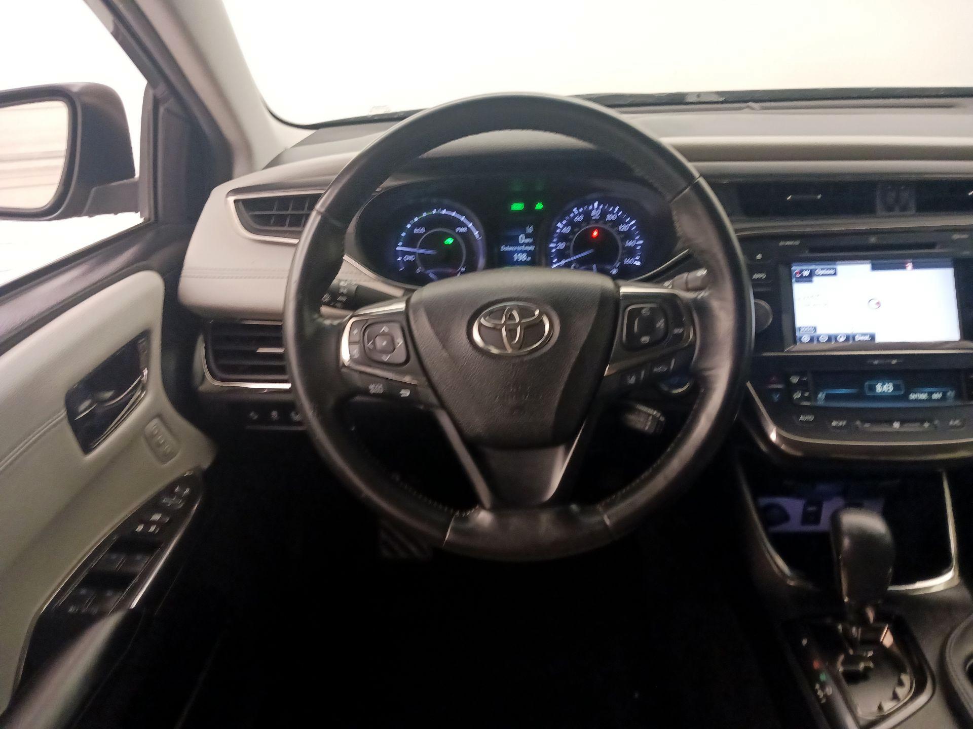 Thumbnail: 2018 Toyota Avalon - 10