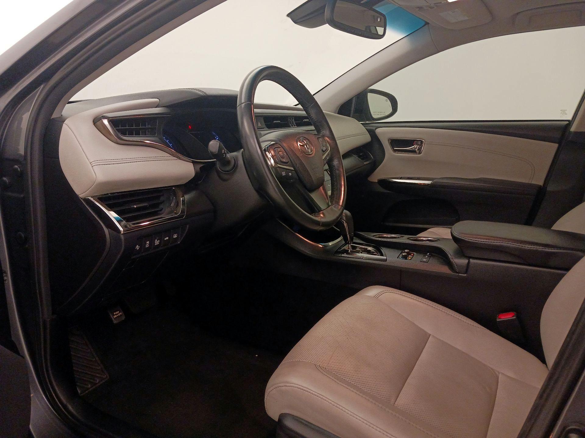 Thumbnail: 2018 Toyota Avalon - 11