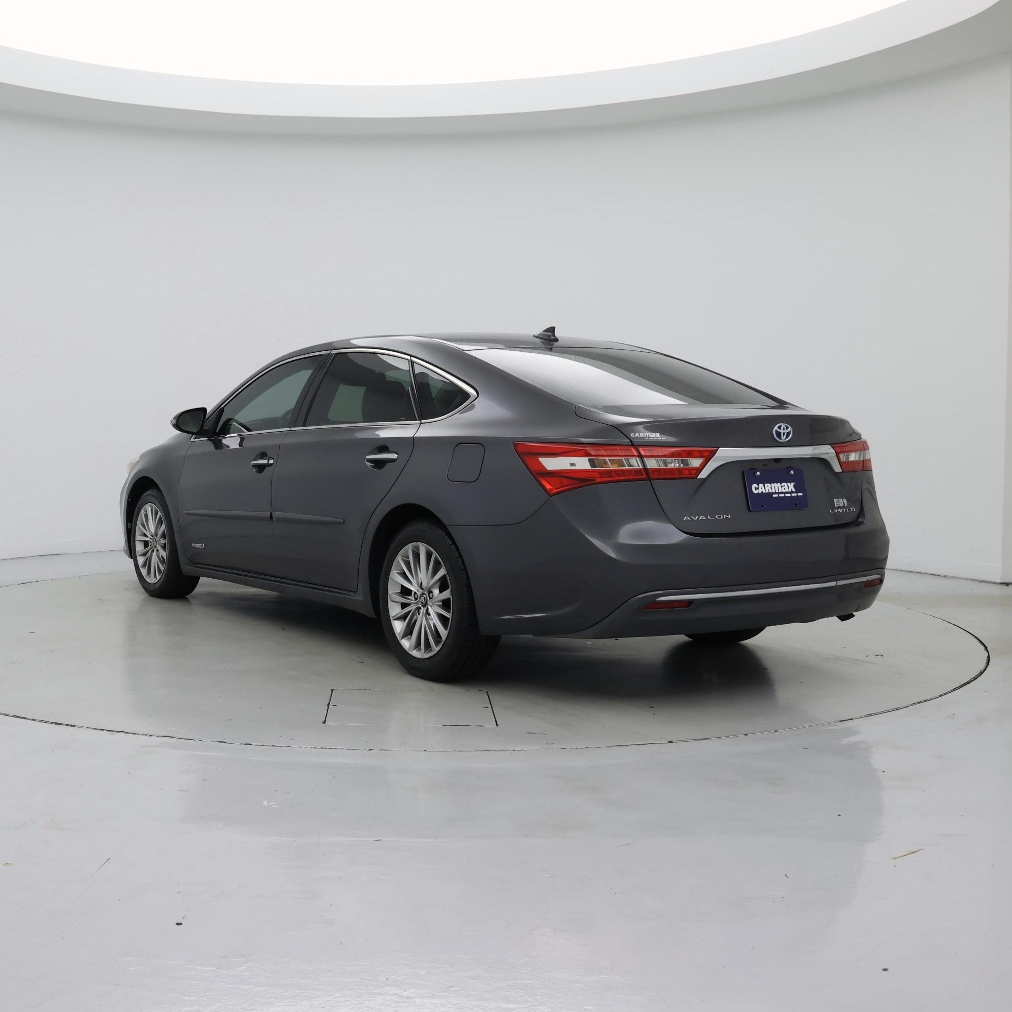 Thumbnail: 2018 Toyota Avalon - 2