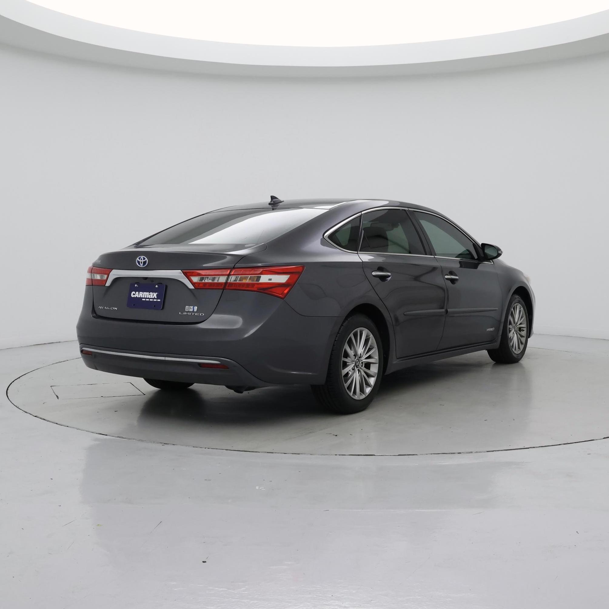 Thumbnail: 2018 Toyota Avalon - 8