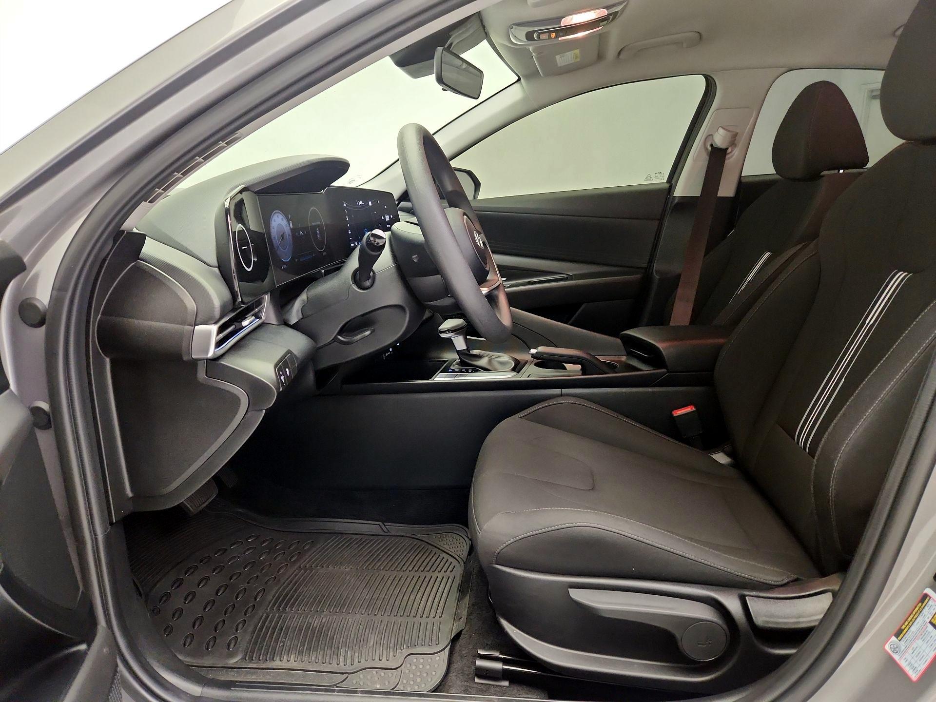 Thumbnail: 2024 Hyundai Elantra - 11