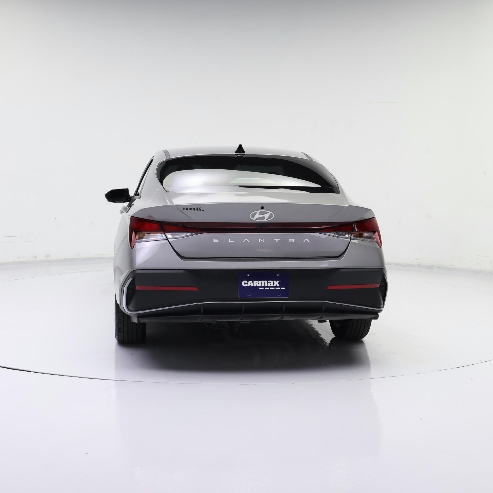 Thumbnail: 2024 Hyundai Elantra - 6