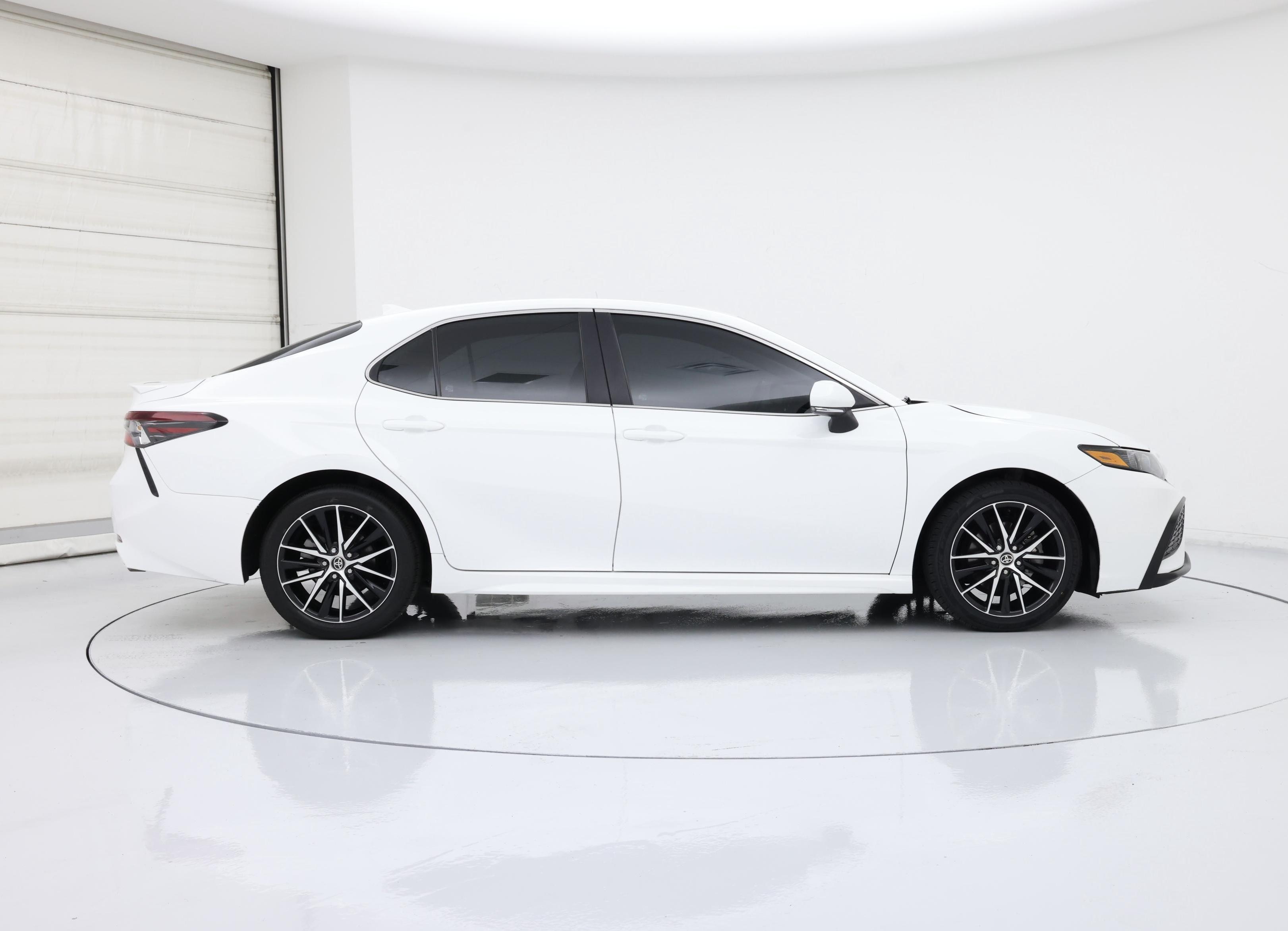 Thumbnail: 2024 Toyota Camry - 7