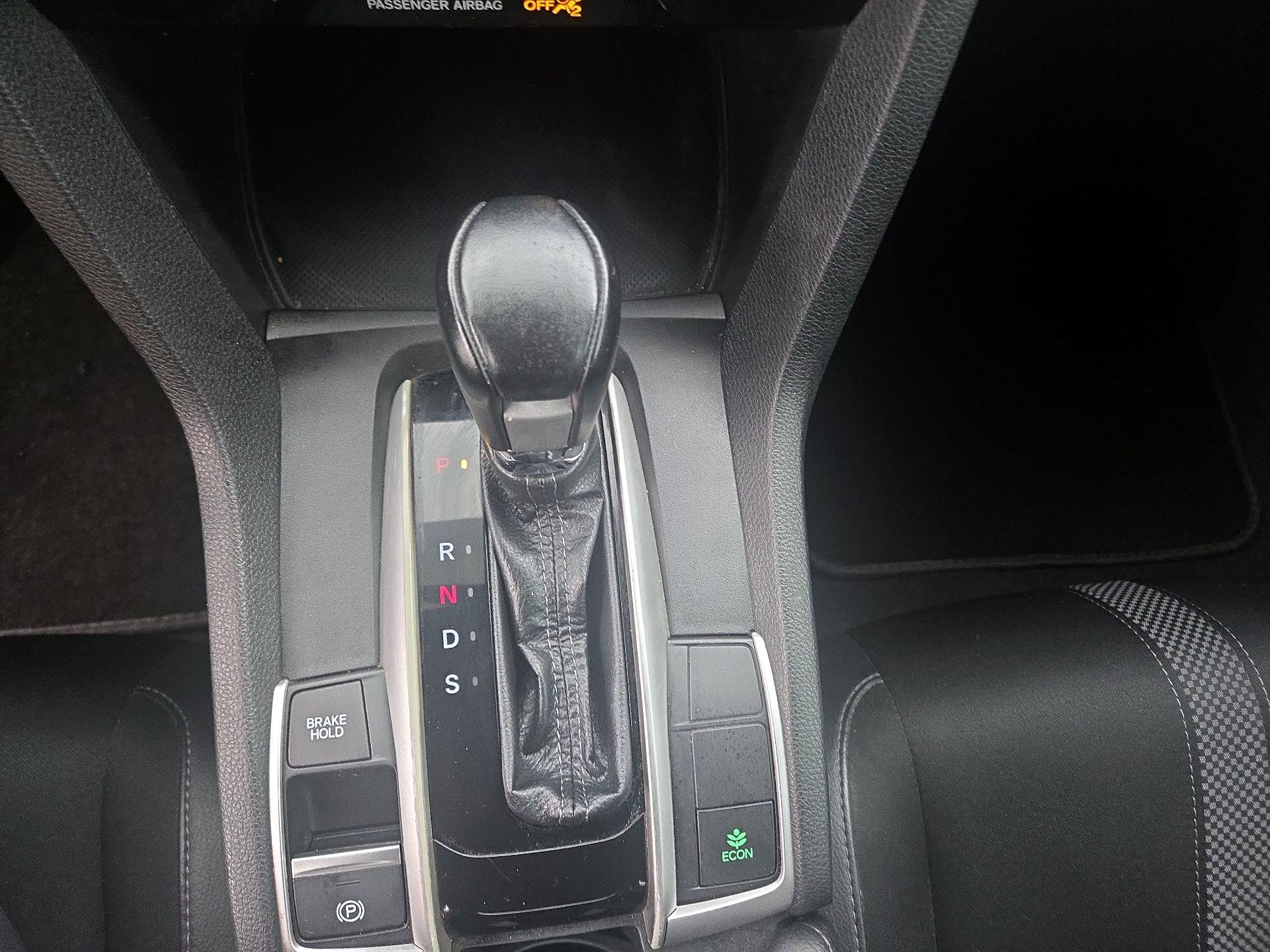 Thumbnail: 2019 Honda Civic - 17
