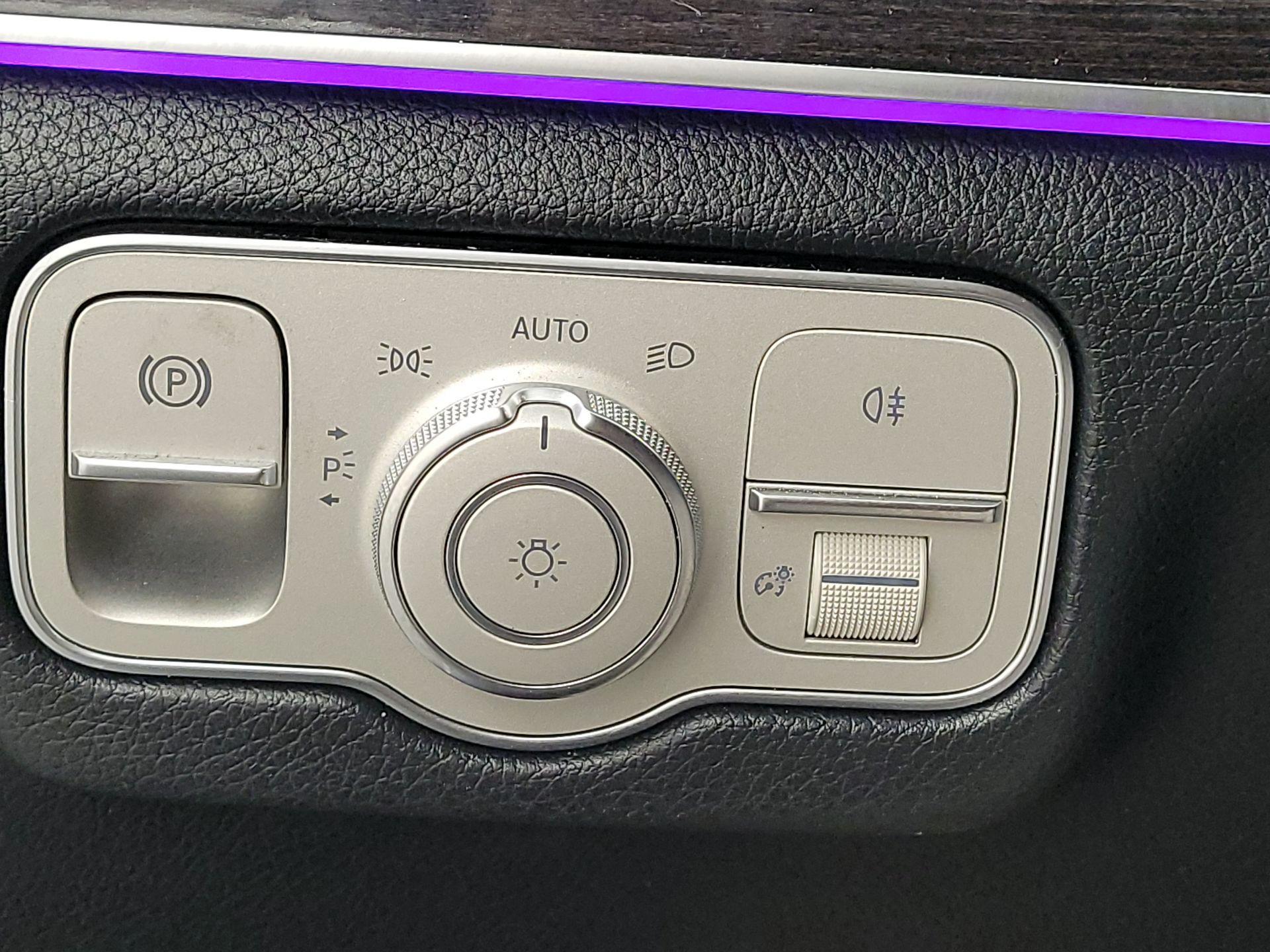 Thumbnail: 2020 Mercedes-Benz GLE - 13