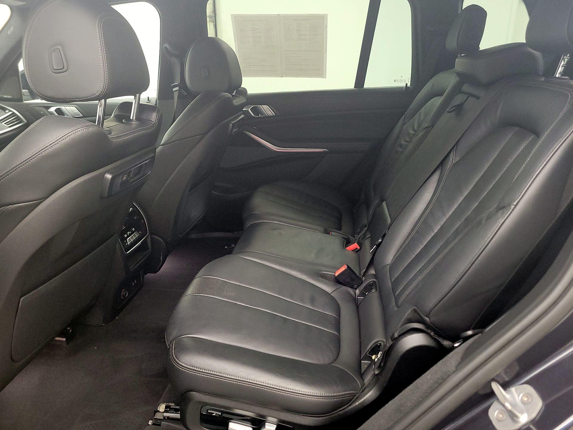 Thumbnail: 2020 BMW X7 - 19